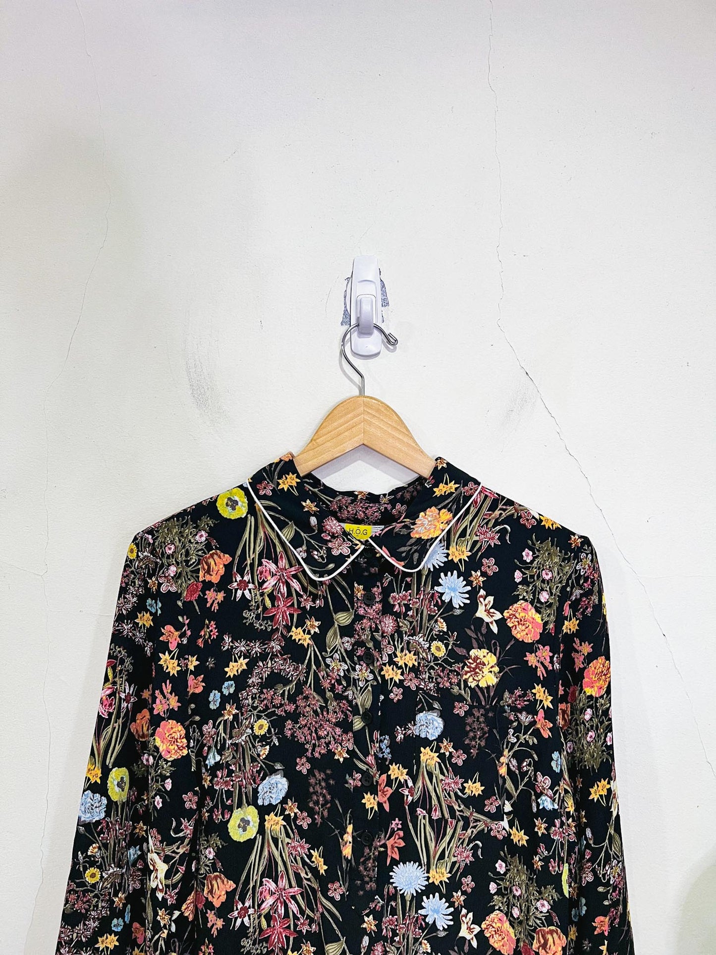 H.O.G Long Sleeve Floral Dress in Black (Size M)