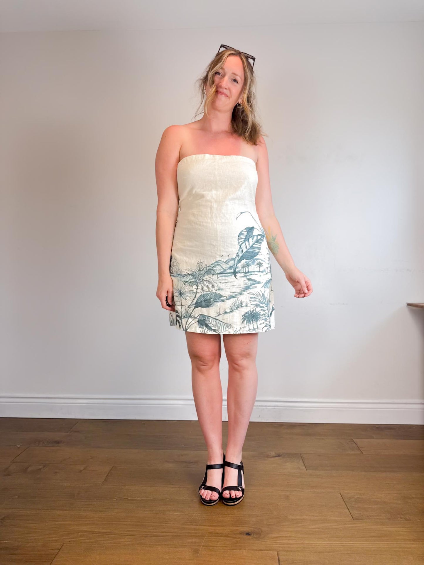 Abercrombie Strapless Mini Linen Romper in (Size L Tall)