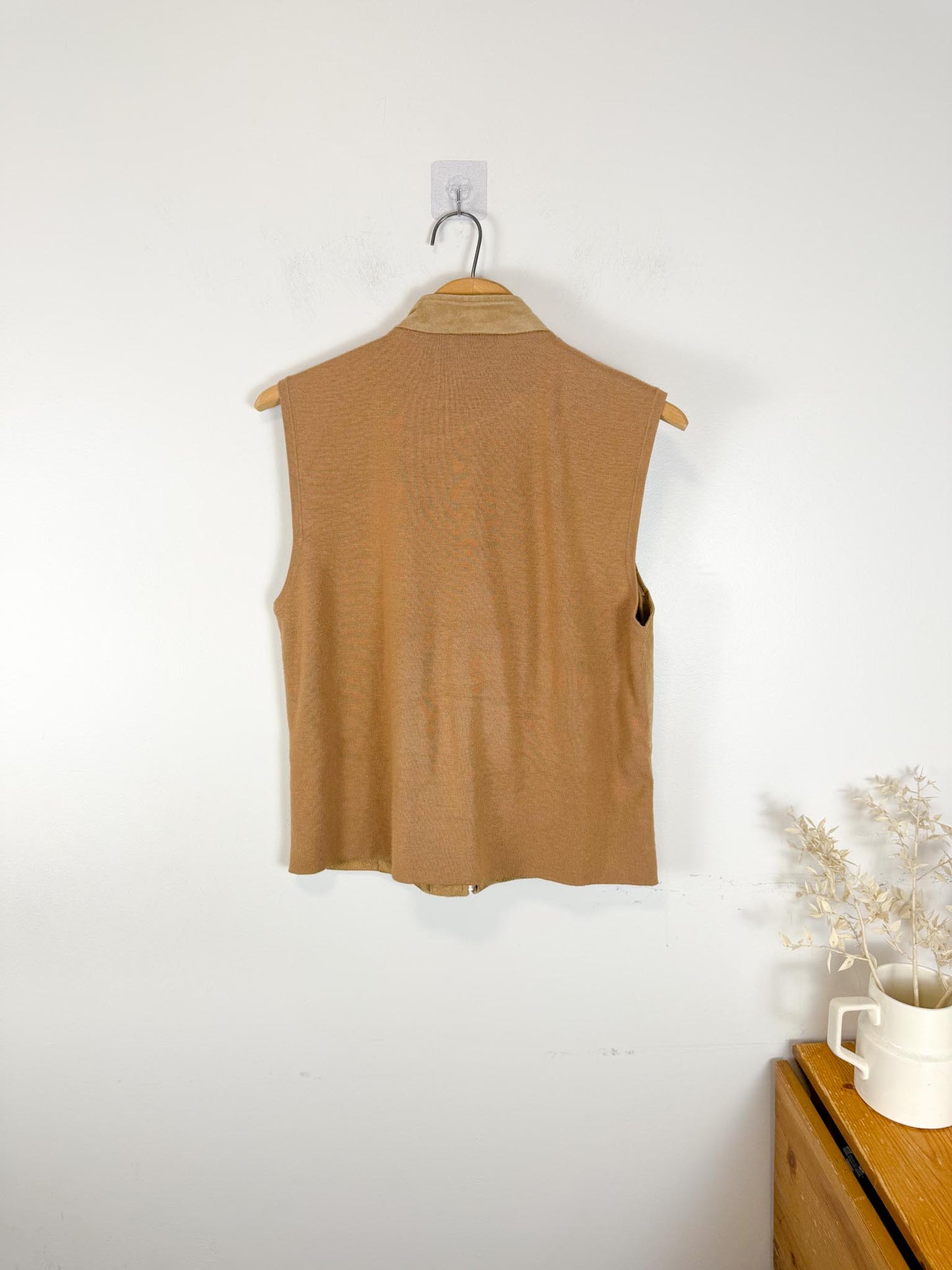 Vintage Leather Vest in Camel (Size M)