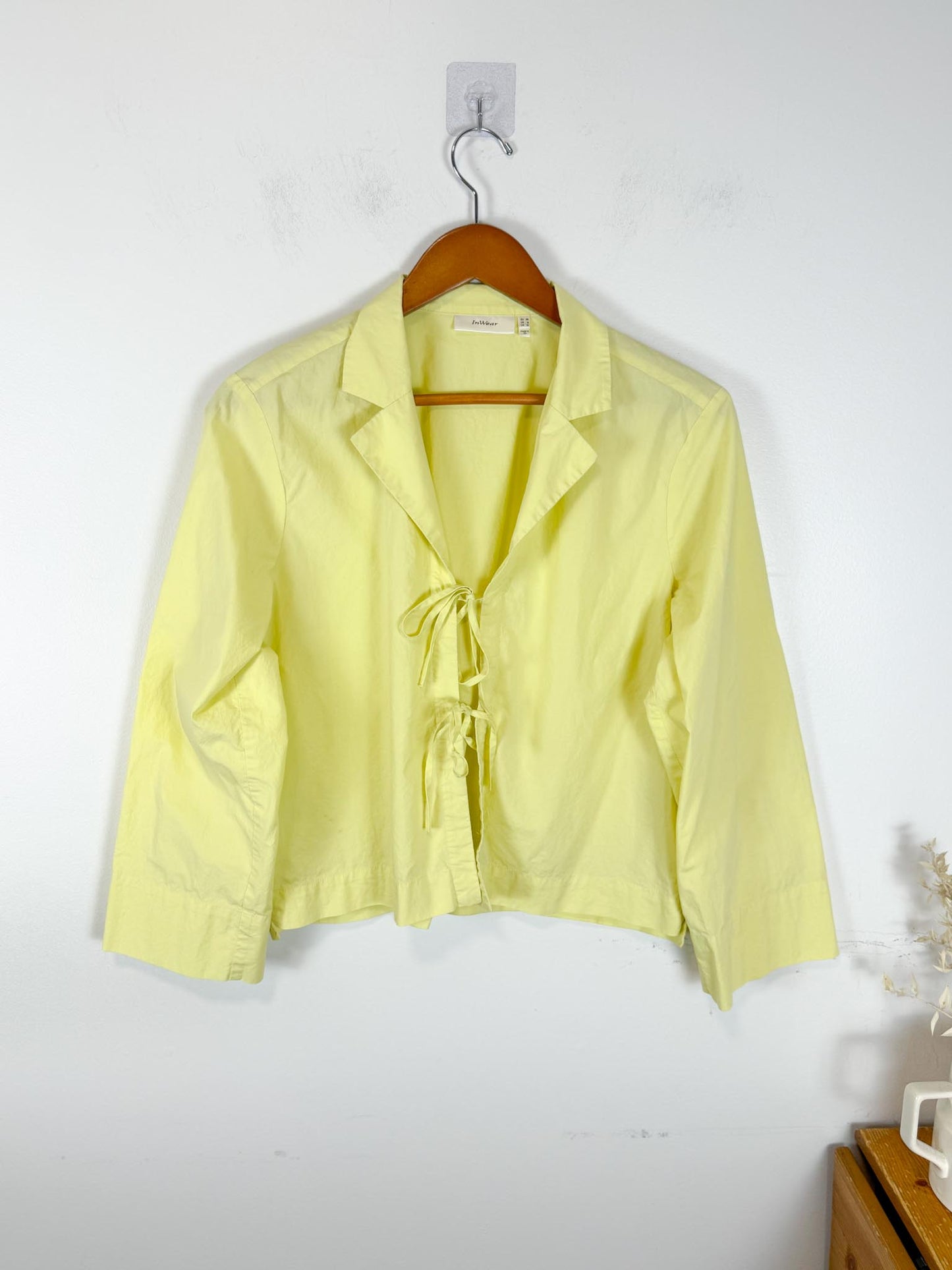 InWear "HelveIW Cropped Shirt in Lime Sorbet" (Size M)