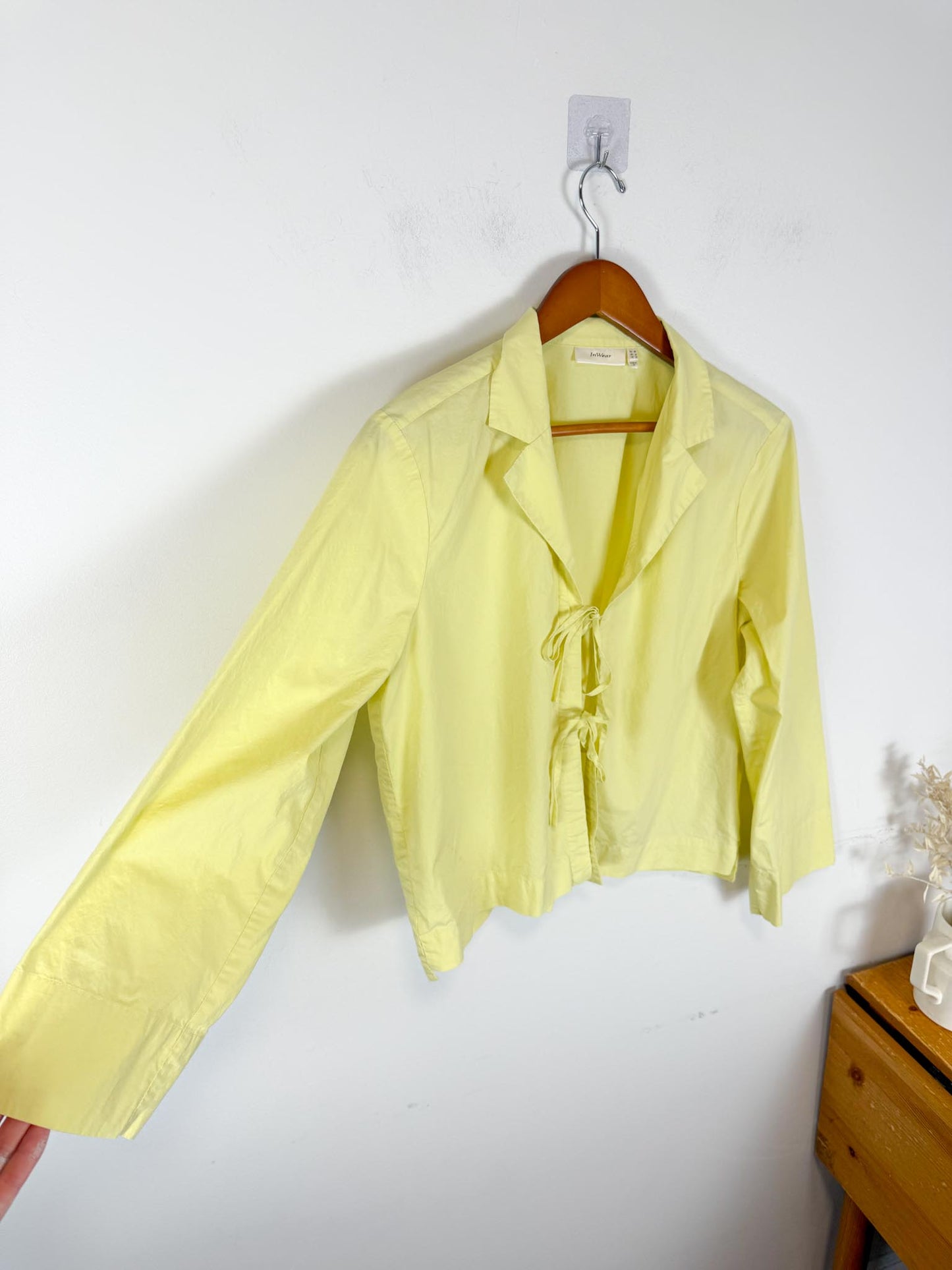 InWear "HelveIW Cropped Shirt in Lime Sorbet" (Size M)