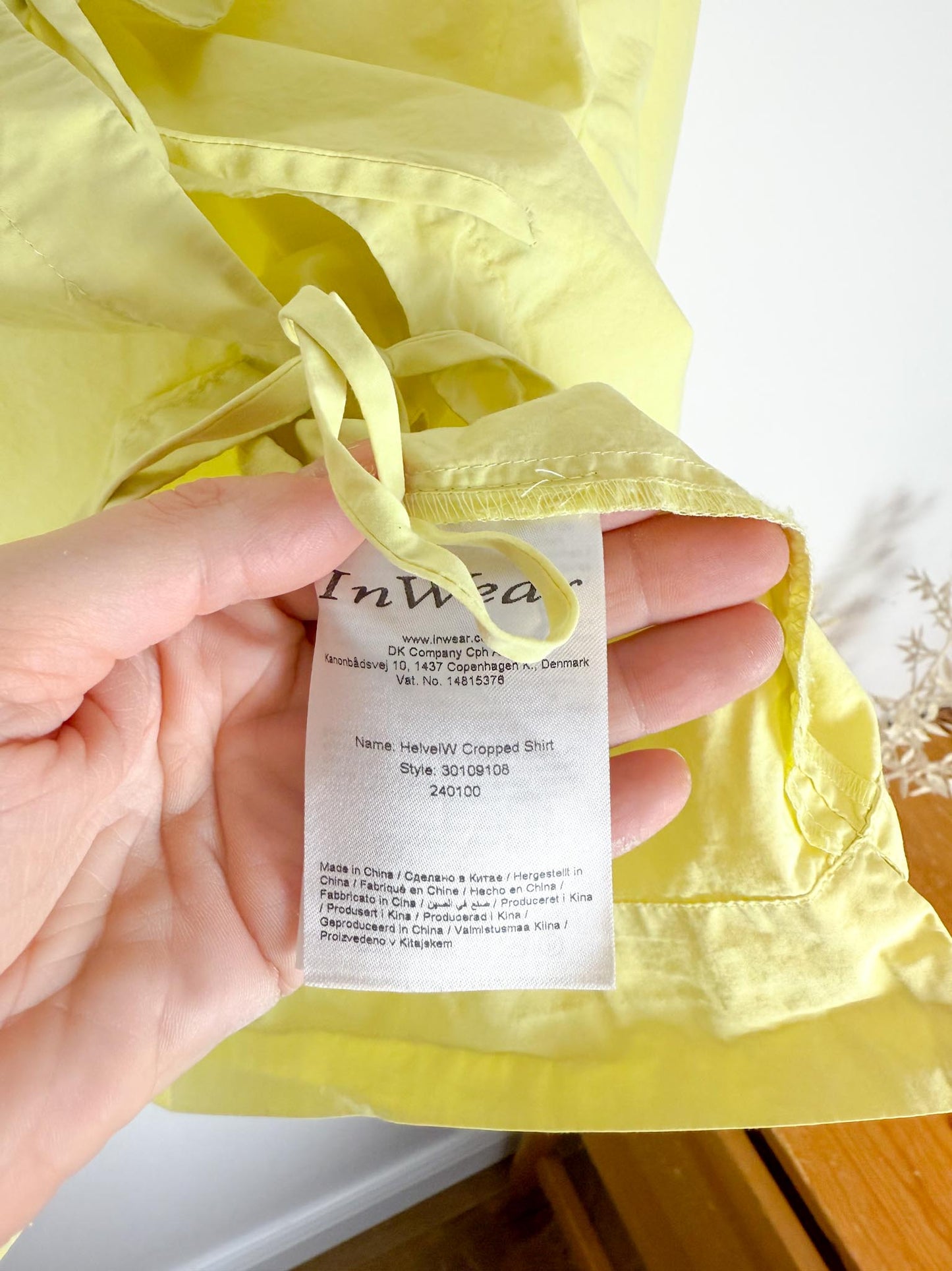 InWear "HelveIW Cropped Shirt in Lime Sorbet" (Size M)