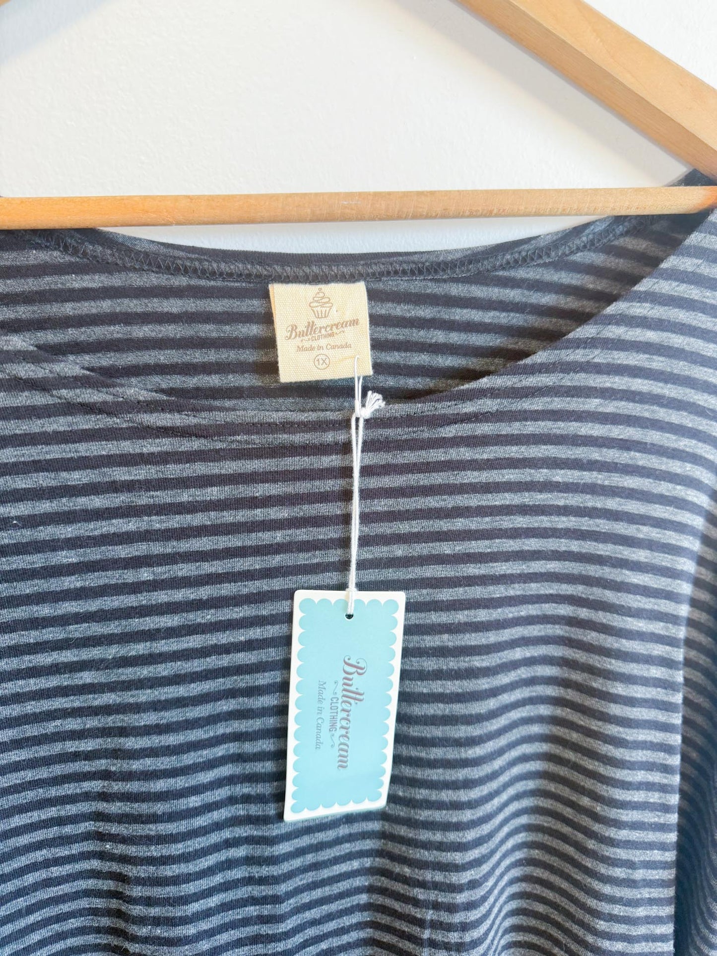 Buttercream Canadian Sustainable Striped Long Sleeve T-Shirt in Black/Grey NWT (Size 1X)