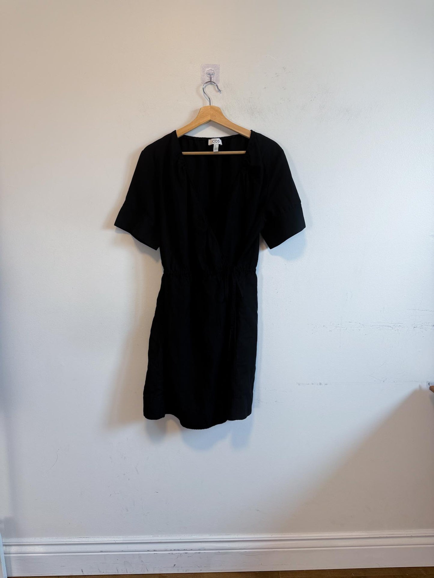 COS Linen Wrap Mini Dress in Black (Size S-L)