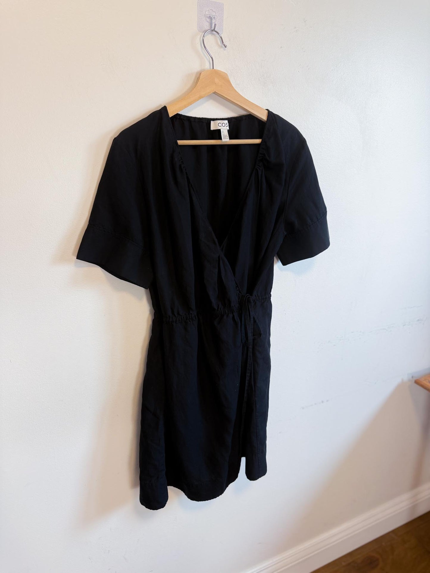 COS Linen Wrap Mini Dress in Black (Size S-L)