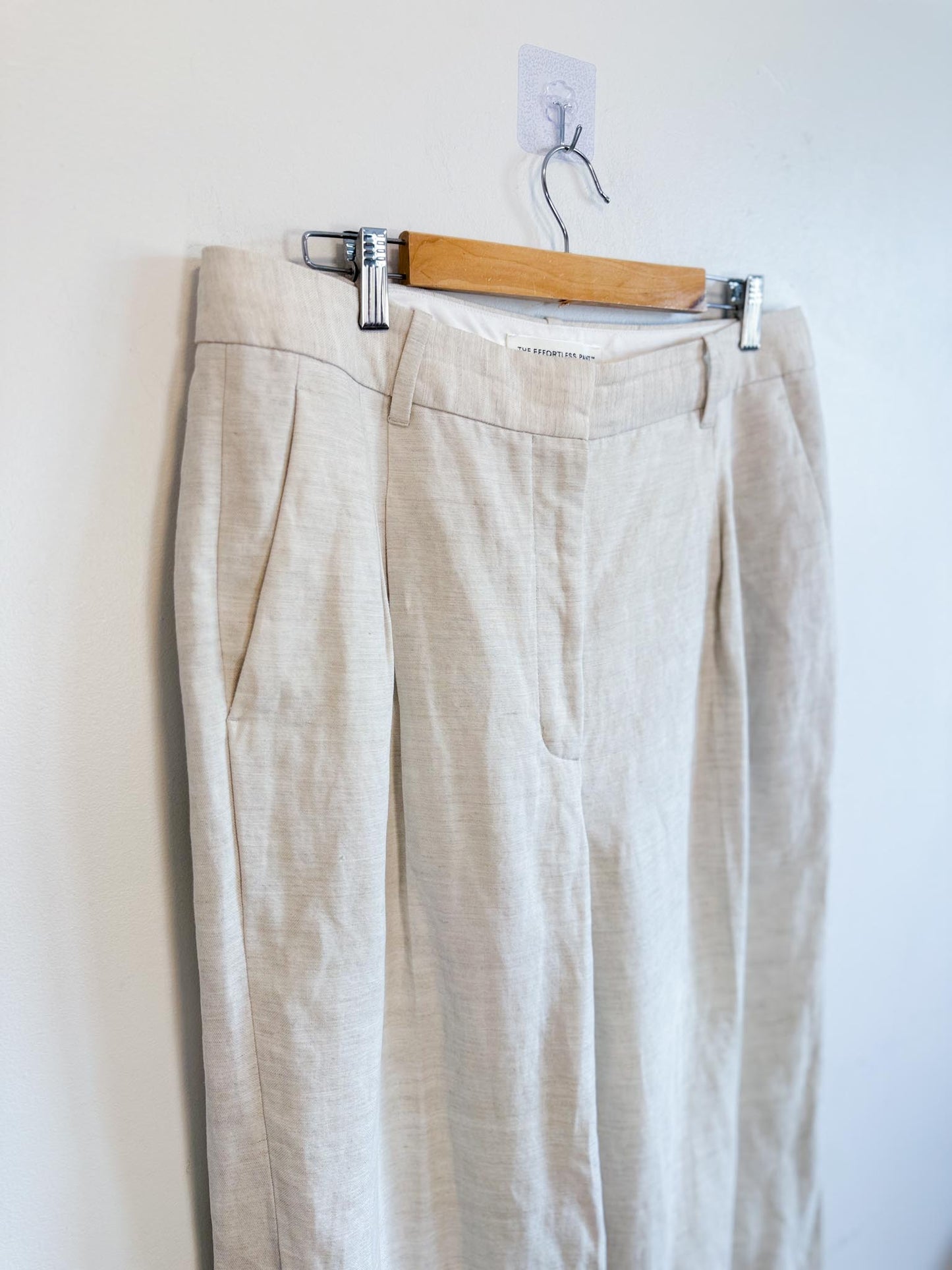 Aritzia Wilfred "The Effortless Pant in Linen Oatmeal" (Size 14)