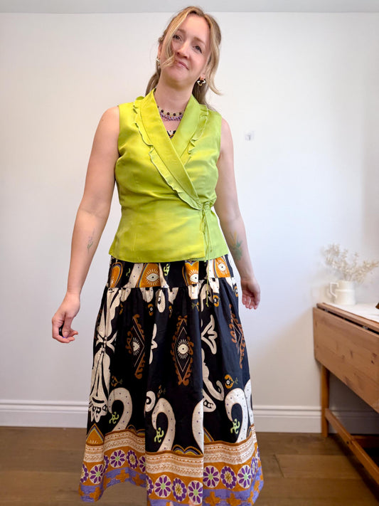 Vintage Ruffle Wrap Style Silk Blouse in Green (Size L)