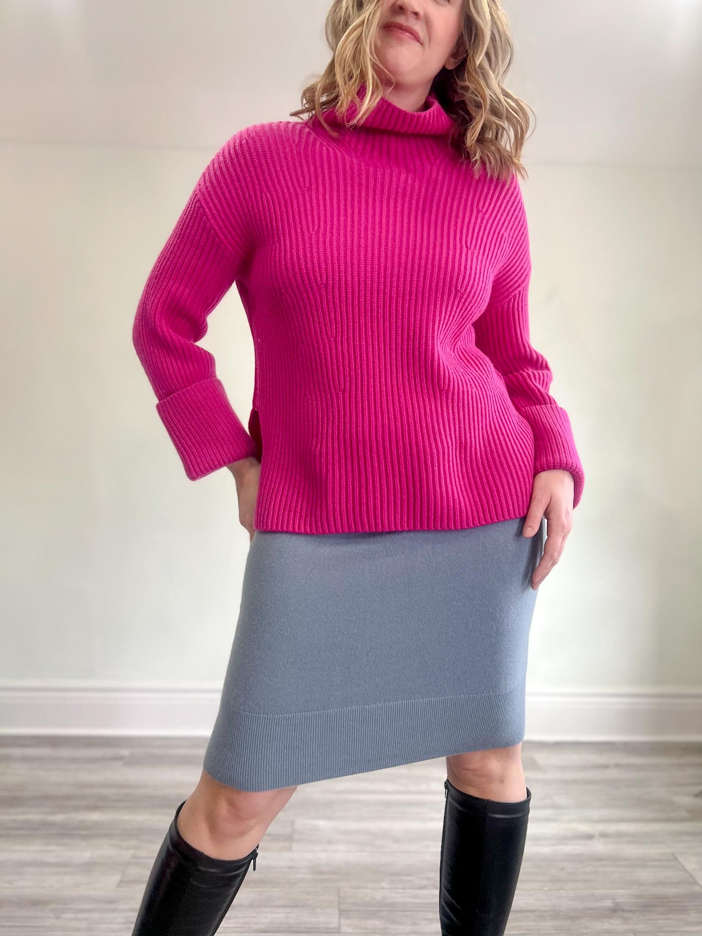 Banana Republic "Oversized Merino-Cashmere Sweater in Hot Pink" (Size XS/S)