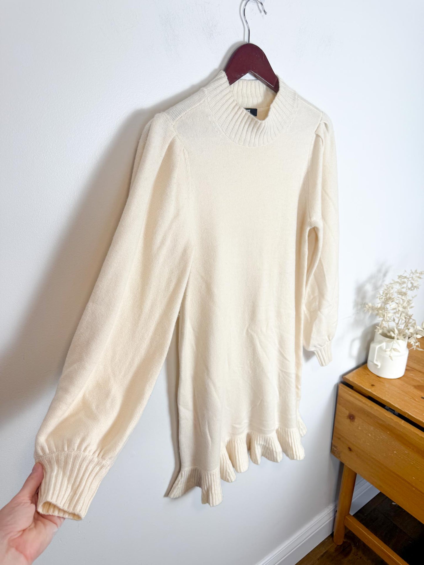 PAIGE "Julita Long-Sleeve Sweater Mini Dress in Cream" (Size XS/S)