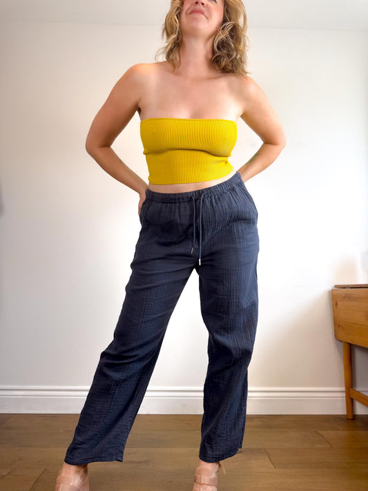 Quince Organic Cotton Drawstring Pants in Navy (Size L)