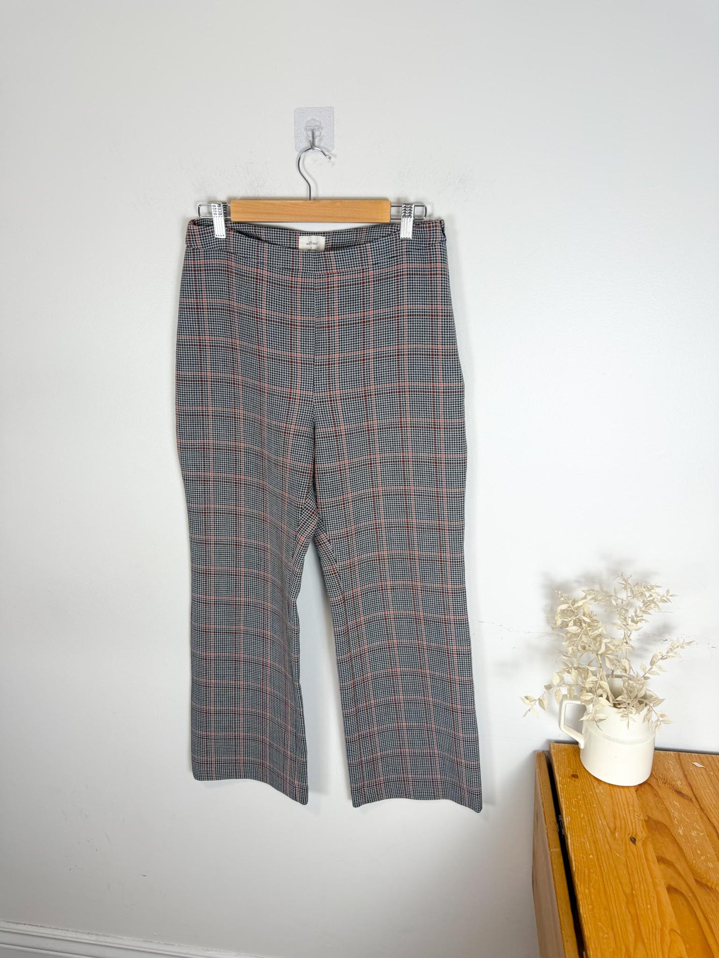 Wilfred High Waist Plaid Trousers in Black/Rust/Salmon (Size 8/10)