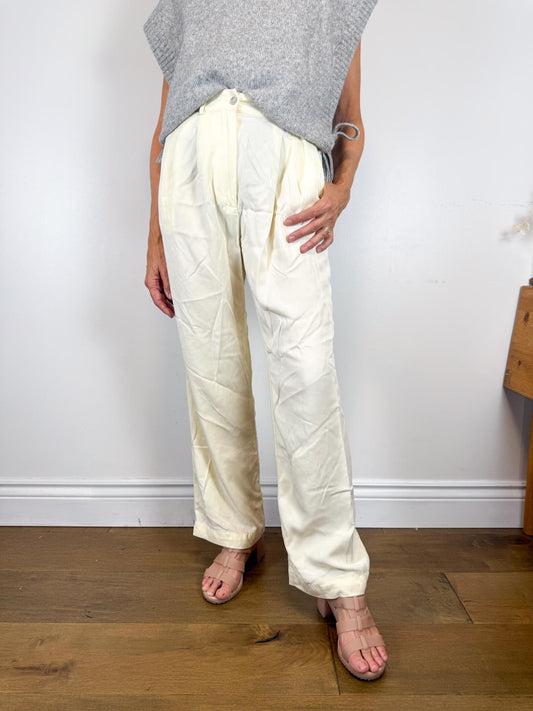DONNI Slow Fashion "Donni Twill Pleated Pant - Crème" (Size XS/S)