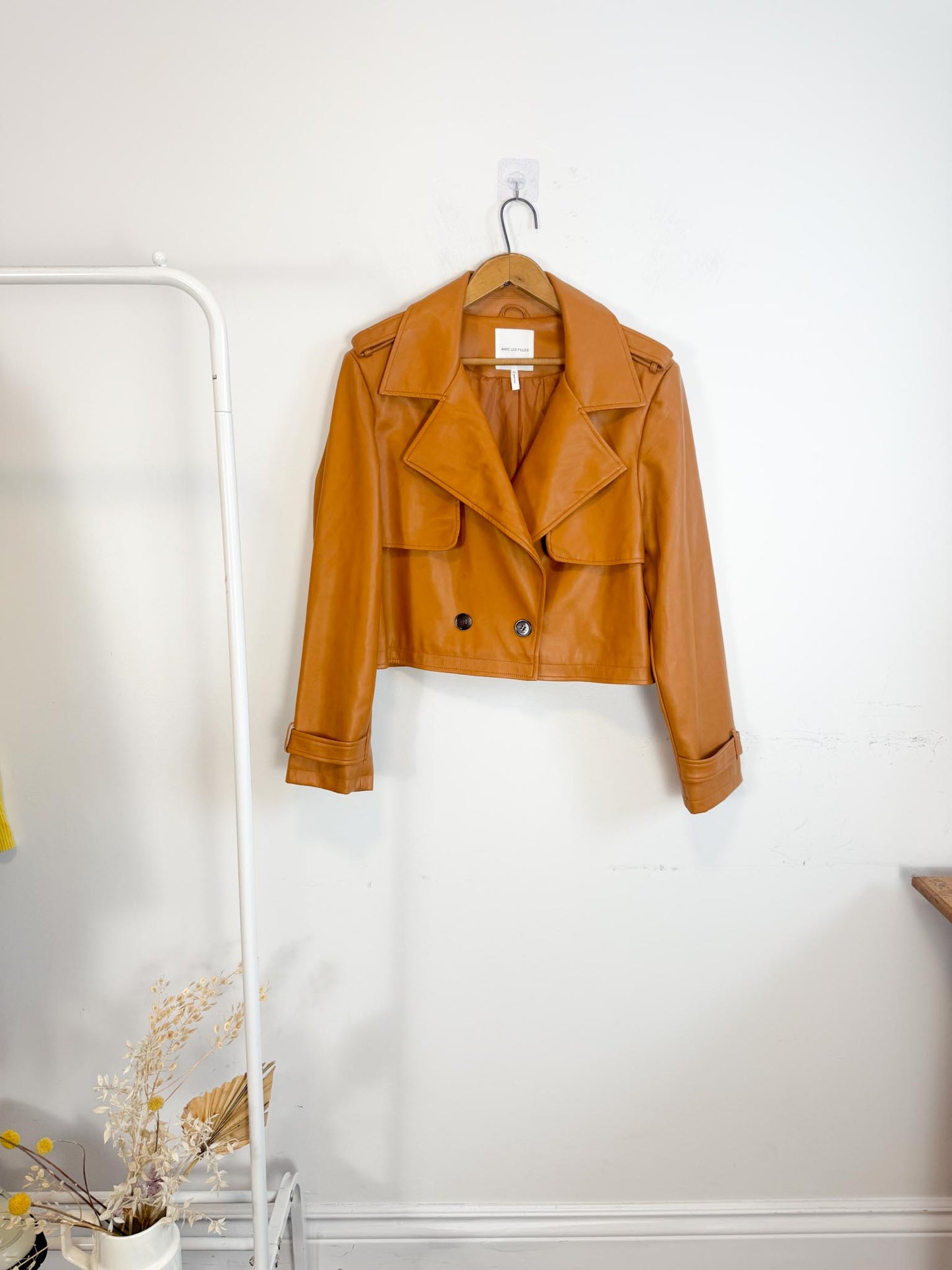 Anthropologie AVEC LES FILLES Faux Leather Cropped Jacket in Camel SOLD AS IS a(Size XL)
