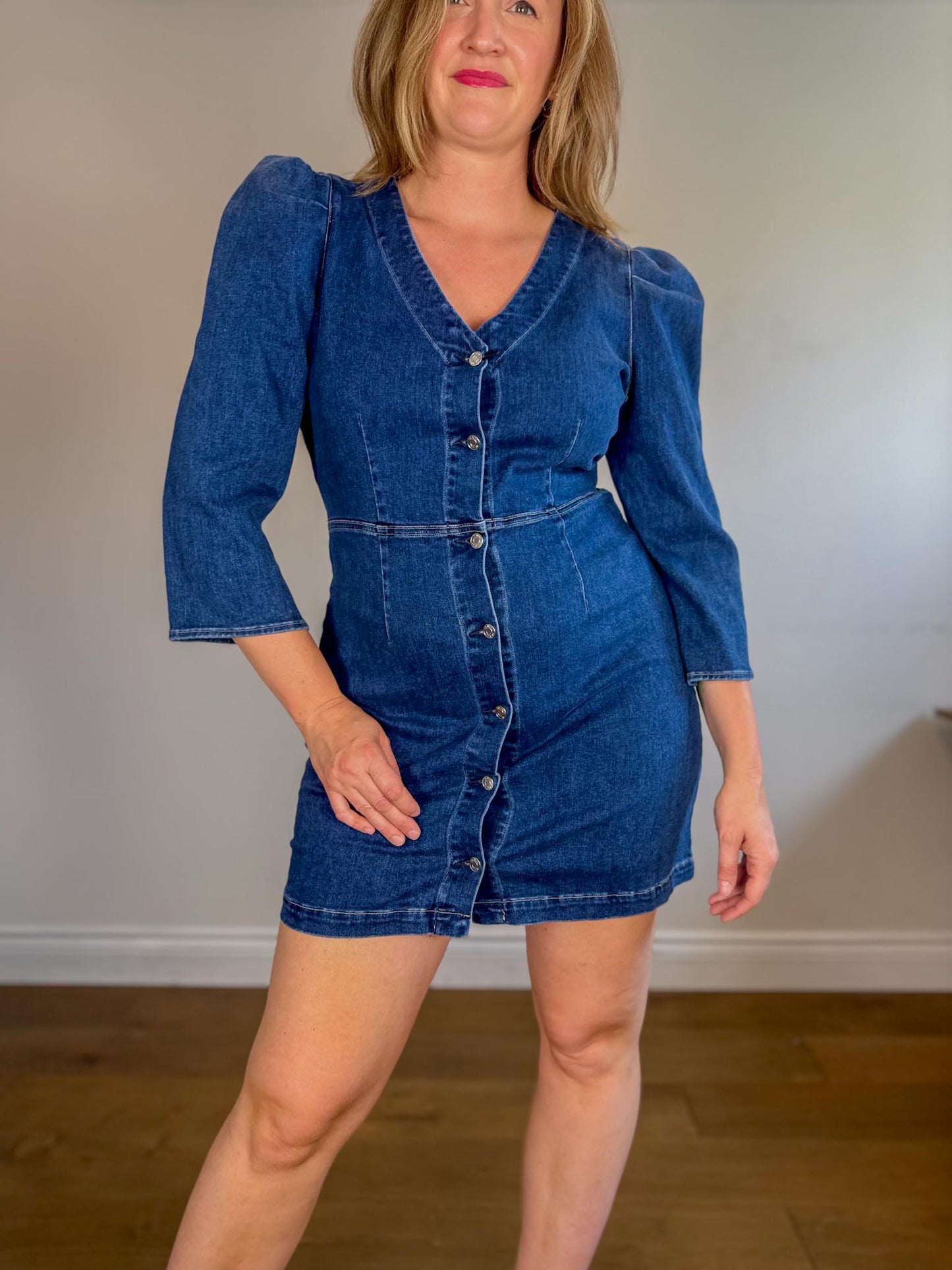 LE JEAN " Puff Sleeve Denim Mini Dress" (Size M/L)
