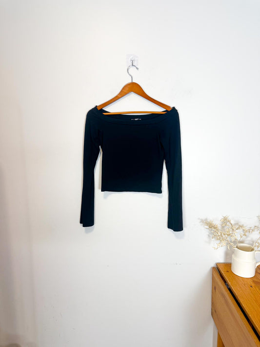 Reformation Off the Shoulder Cropped Long Sleeve Top in Black (Size S)