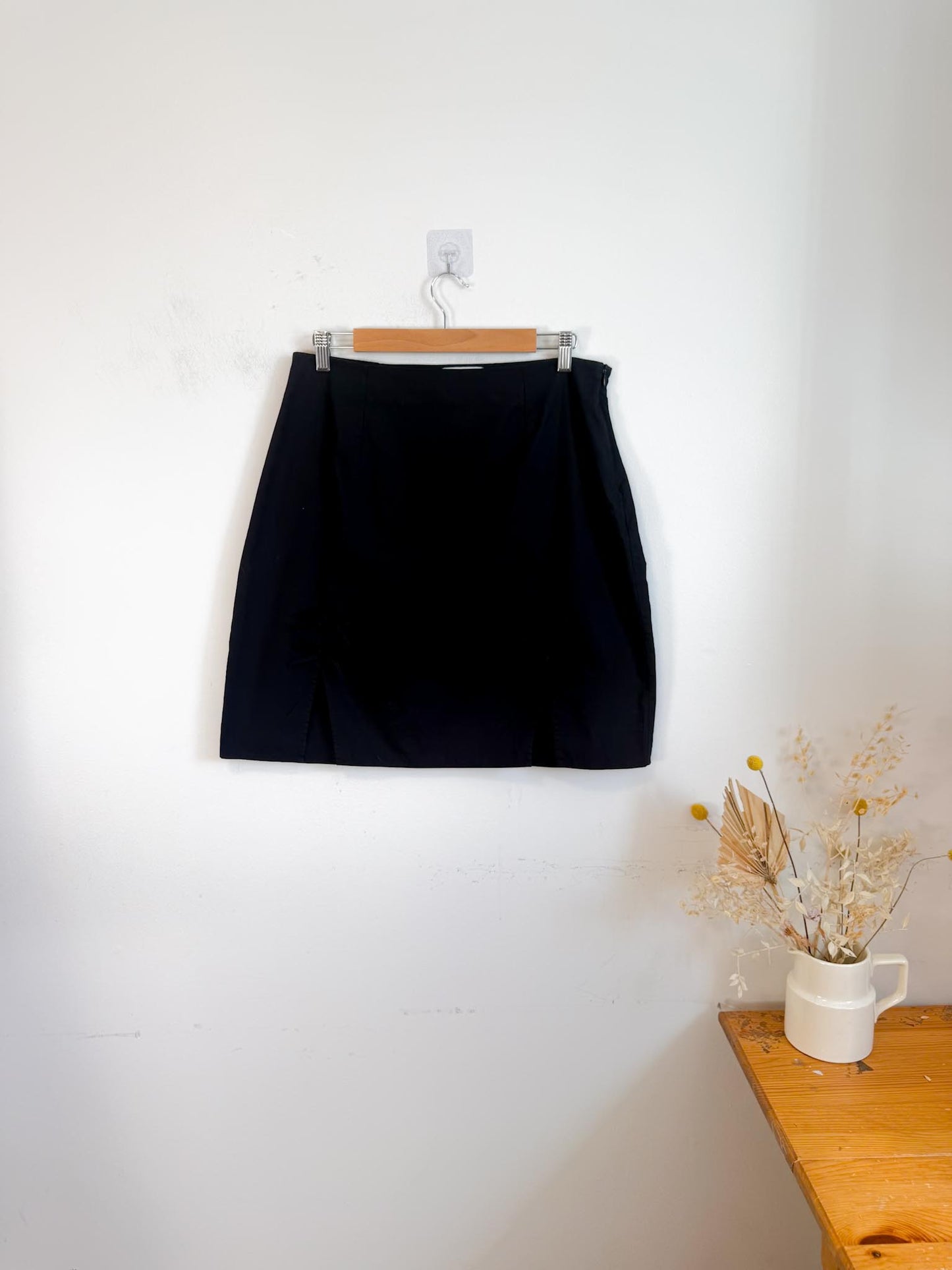Black Mini Skirt with Bowties (Size XL)
