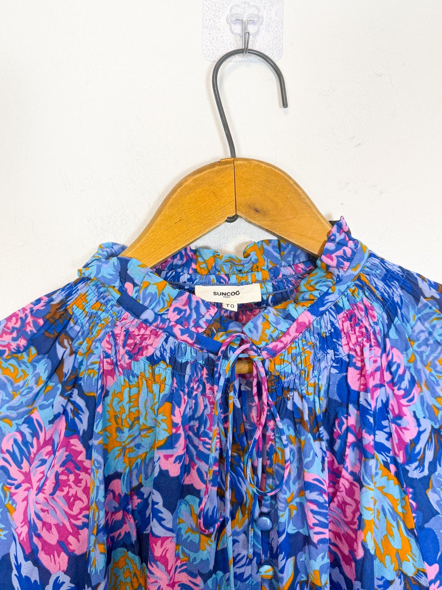 SUNCOO Paris "Linda Floral Printed Blouse in Blue" (Size S/M)