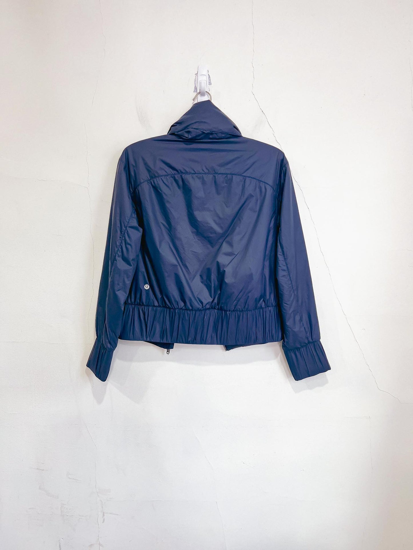 Lululemon Cropped Jacket with Hood in Navy SOLD AS IS (Size 6)