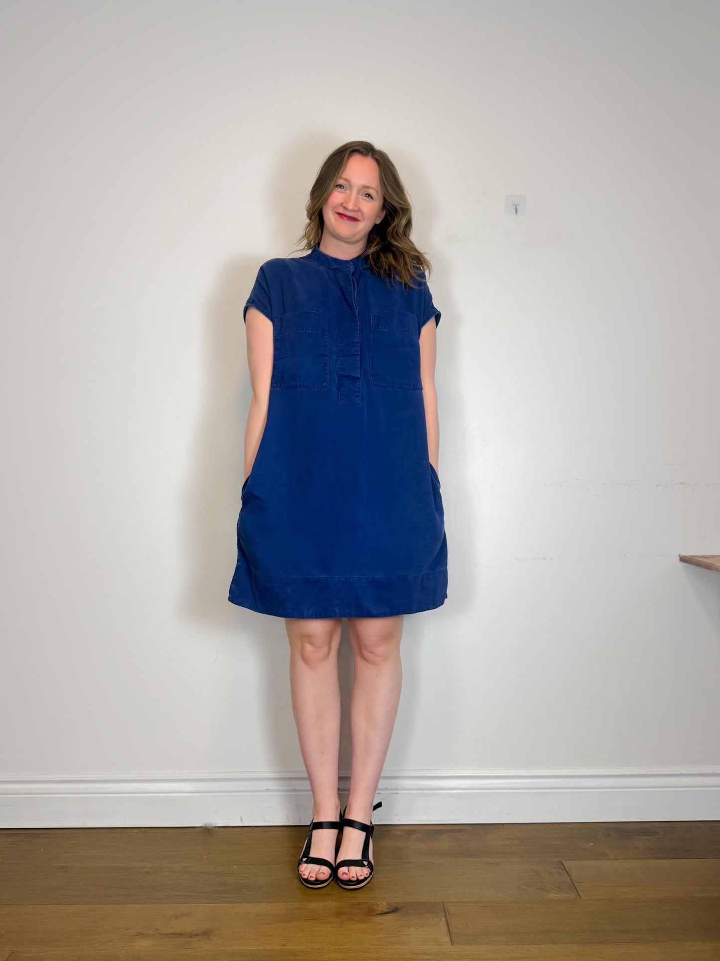 Everlane "The Tencel Easy Workwear Dress in Blue" (Size L)