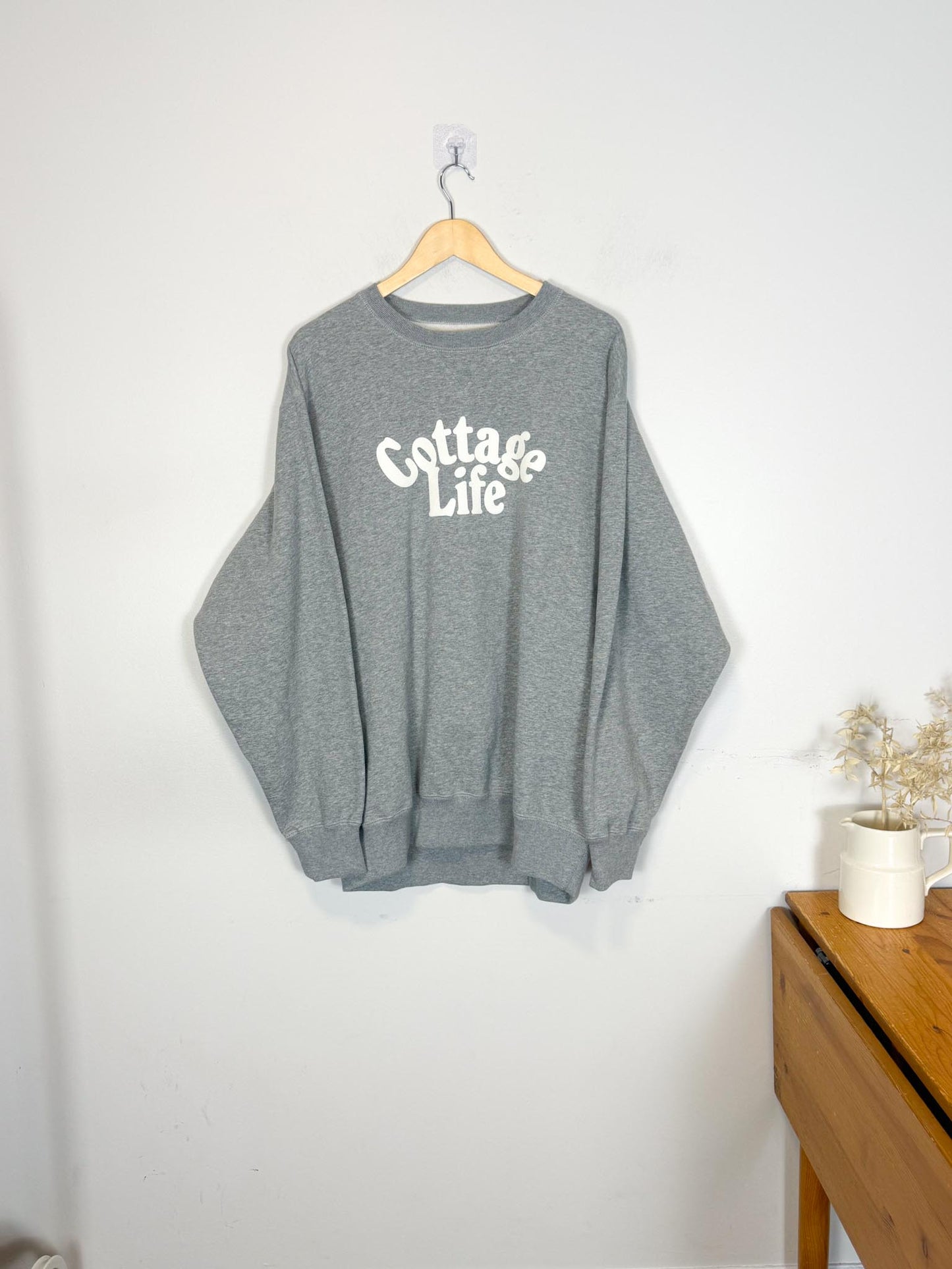 Province of Canada "Cottage Life Crewneck in Grey" NWT (Size XL)