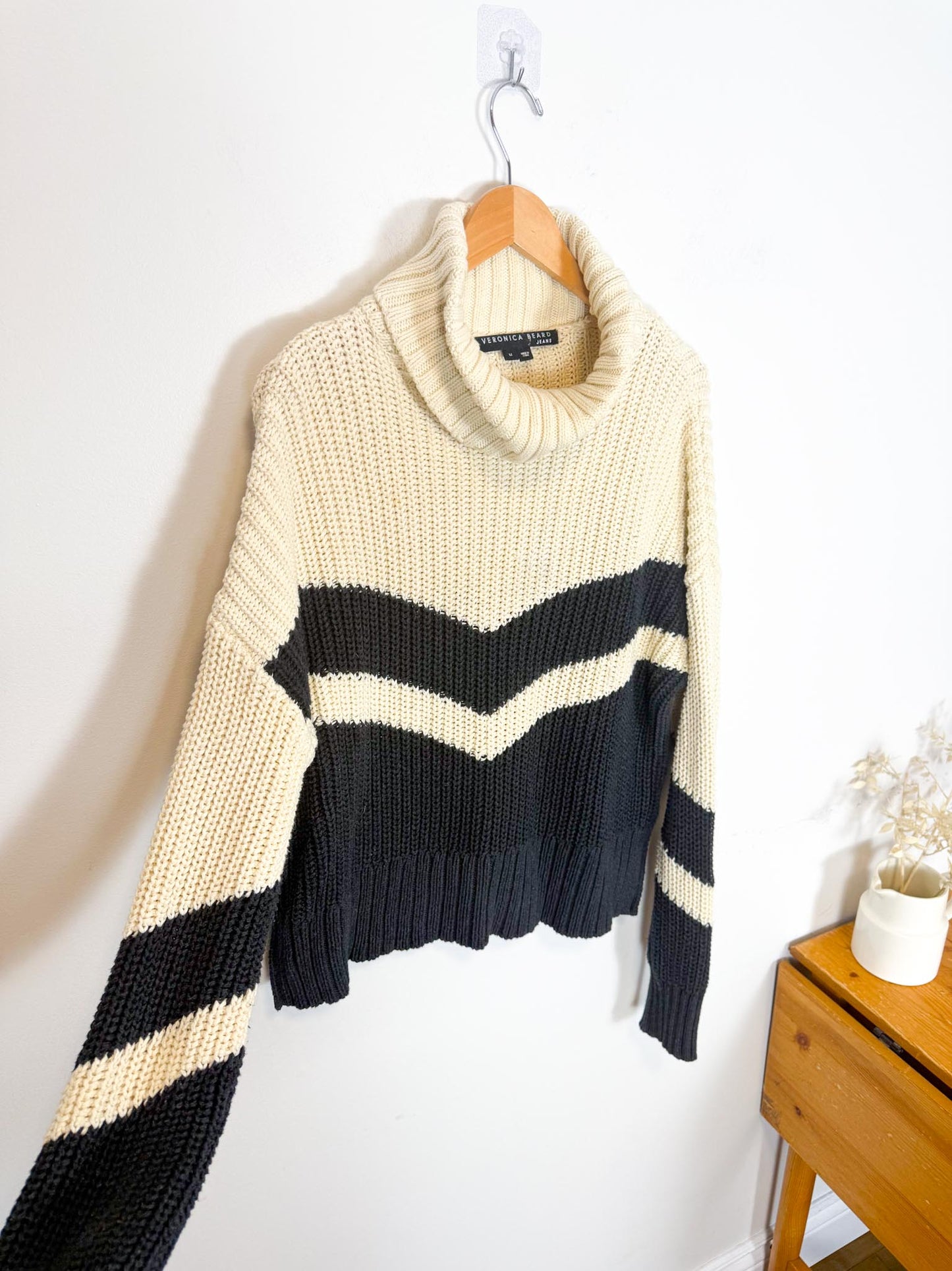 Veronica Beard Knit Turtleneck Sweater (Size M)