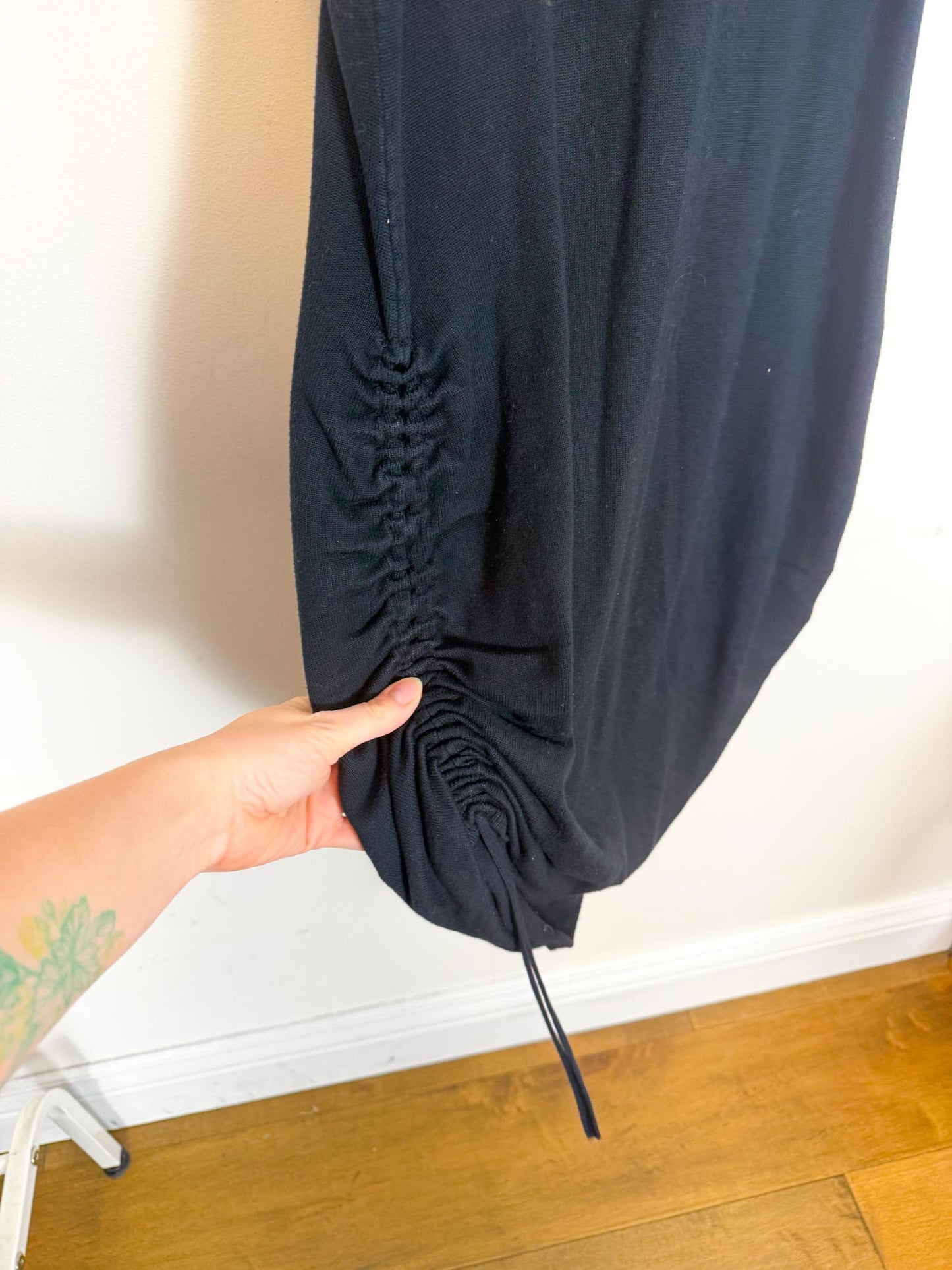 Abercrombie & Fitch Knit Dress with Side Ruching in Black (Size L)