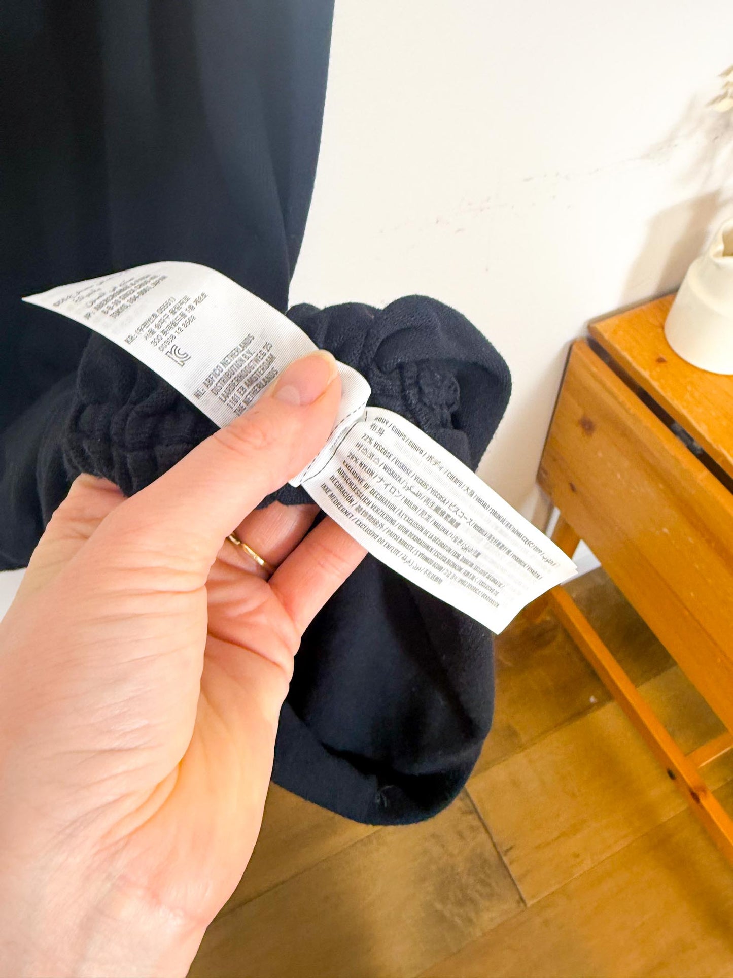 Abercrombie & Fitch Knit Dress with Side Ruching in Black (Size L)