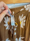 Onderbroeks Slow Fashion Cropped Rayon Pants in Daisy Print (Size L)