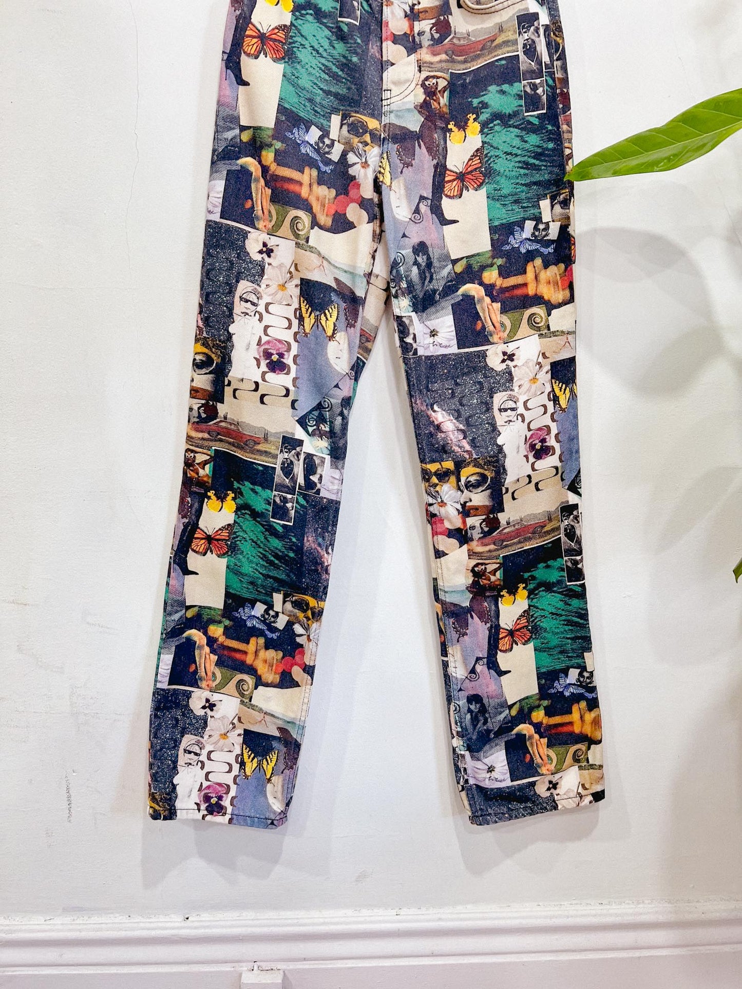 Reformation "Cynthia High Rise Straight Long Jeans" in Abstract Print (Size 27)