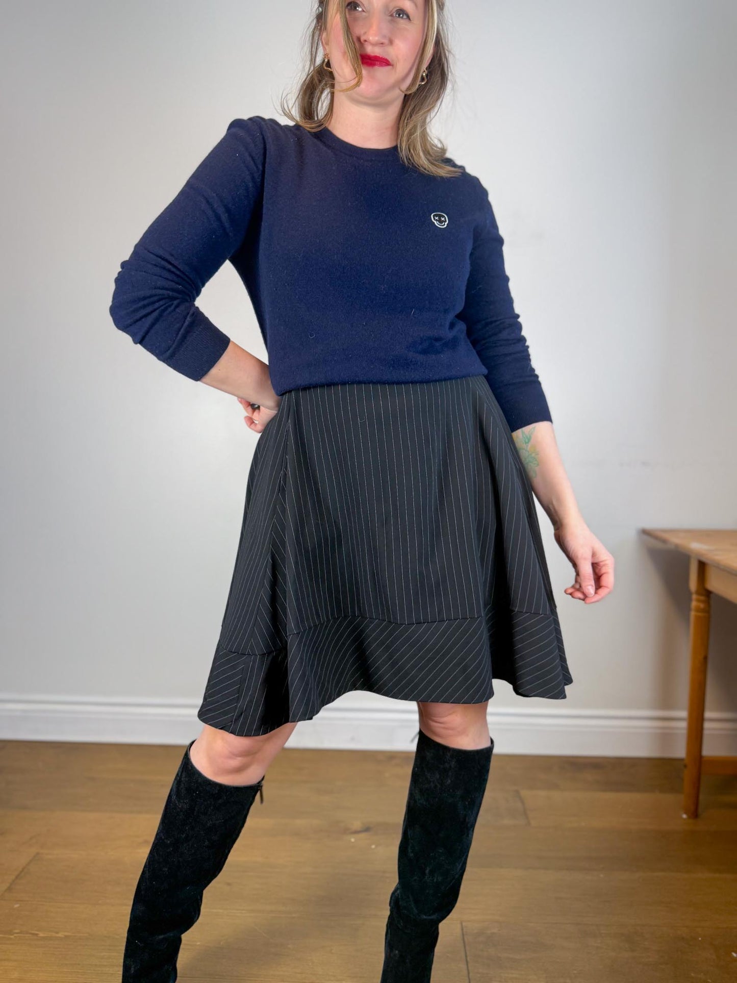 THE KOOPLES Designer Wool & Cashmere Skull Sweater in Navy (Size S/M)