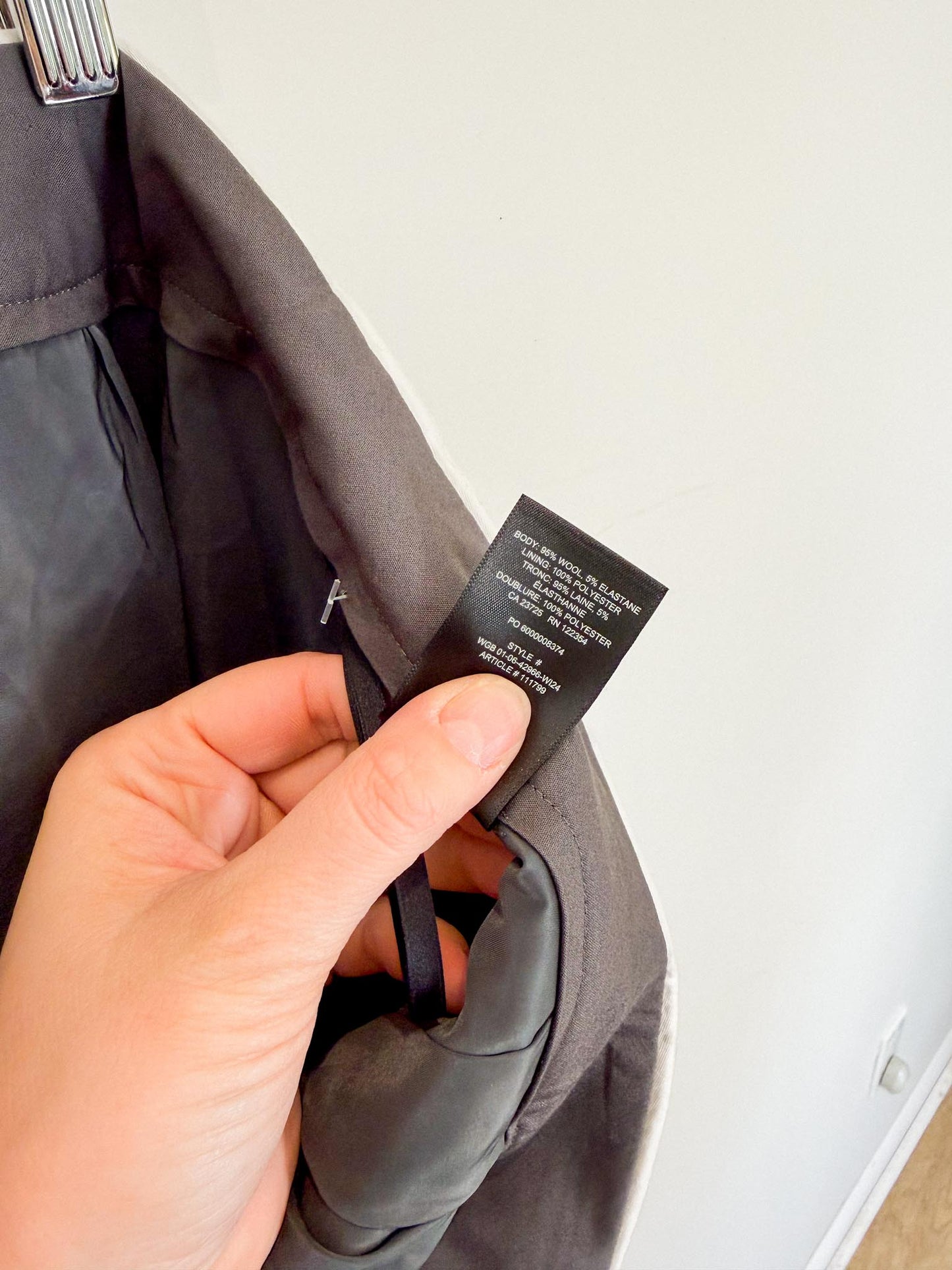 Babaton "Bureau Wool Pant in Dark Grey" (Size L/XL)