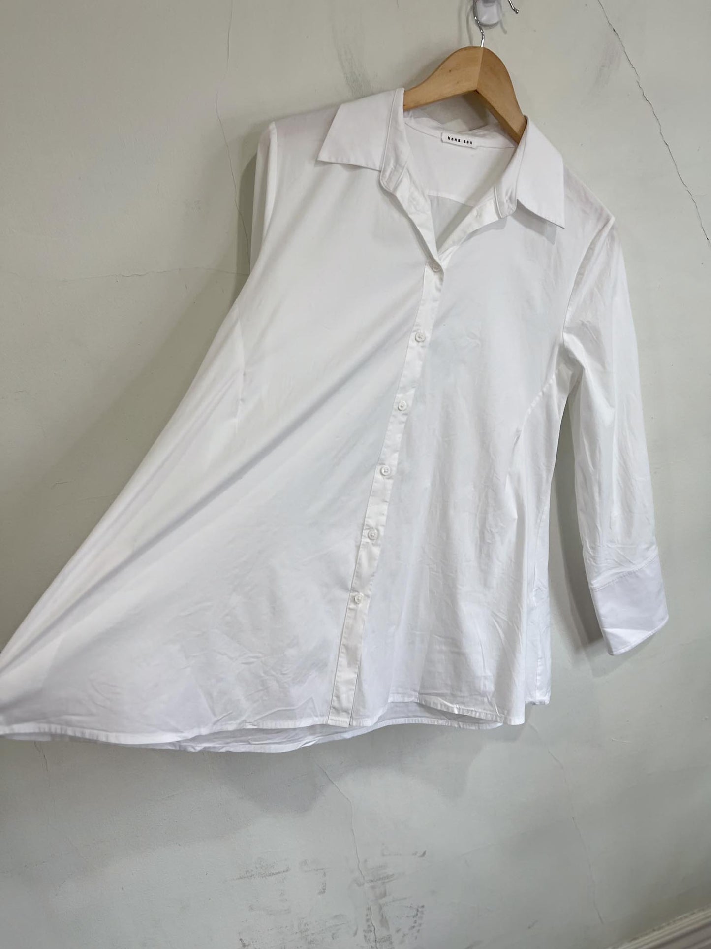 Hana San Designer White Blouse (Size M/L)