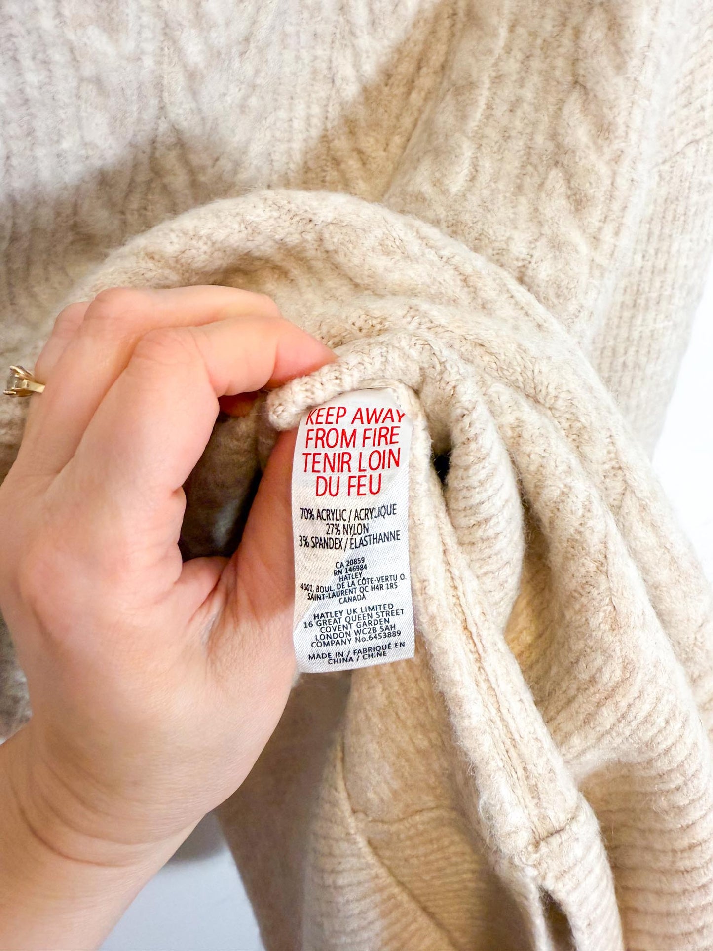 Hatley Cable Knit Sweater in Oatmeal NWT  (Size XL)