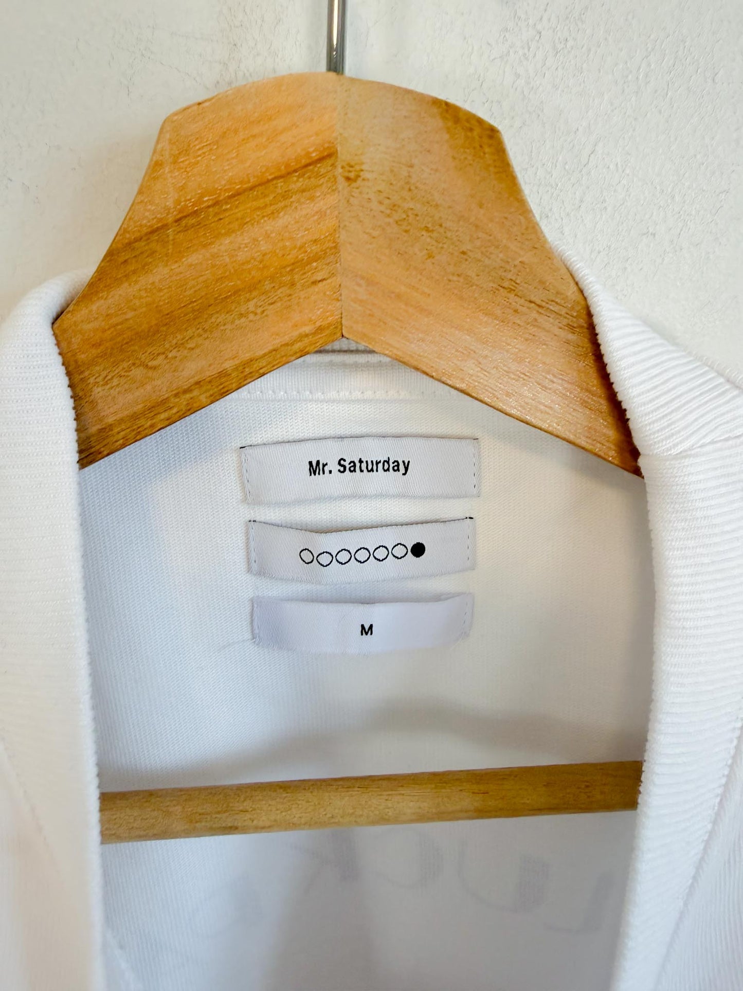 MR.SATURDAY Designer "Do Not Disturb" Graphic T-Shirt in White (Size M)