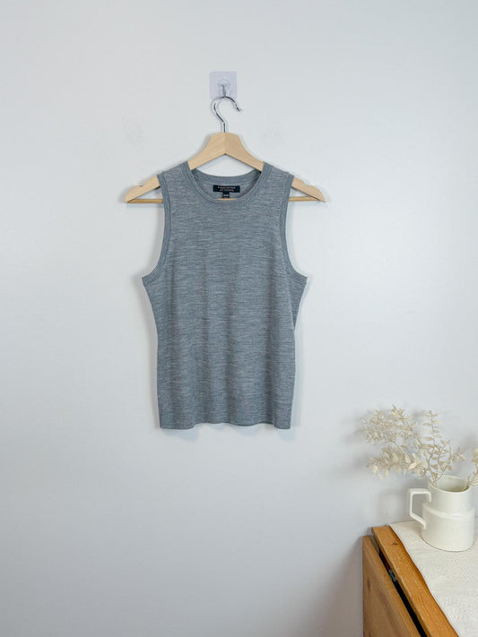 Banana Republic Wool Knit Sleeveless Top in Grey (Size S/M)