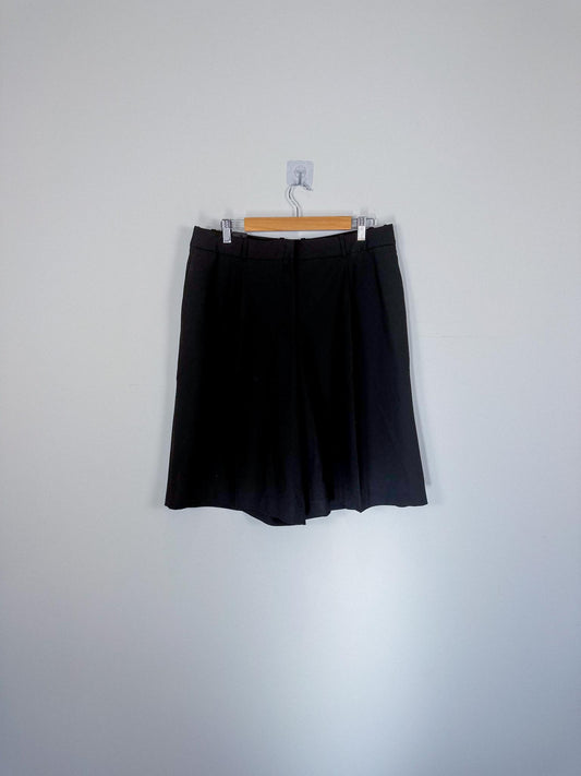 Babaton "Touchpoint Short - Eversential™ Light Shorts in Black" (Size 10)