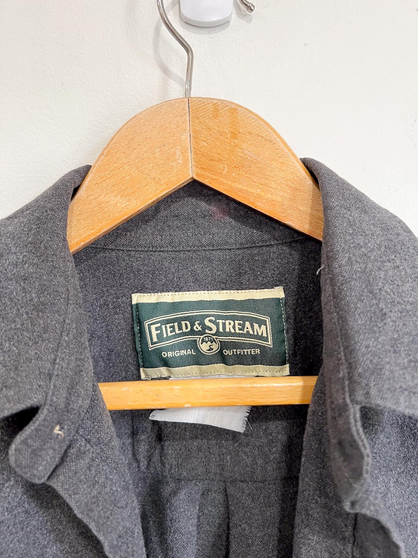 Vintage Field & Stream Grey Flannel Overshirt (Size L)