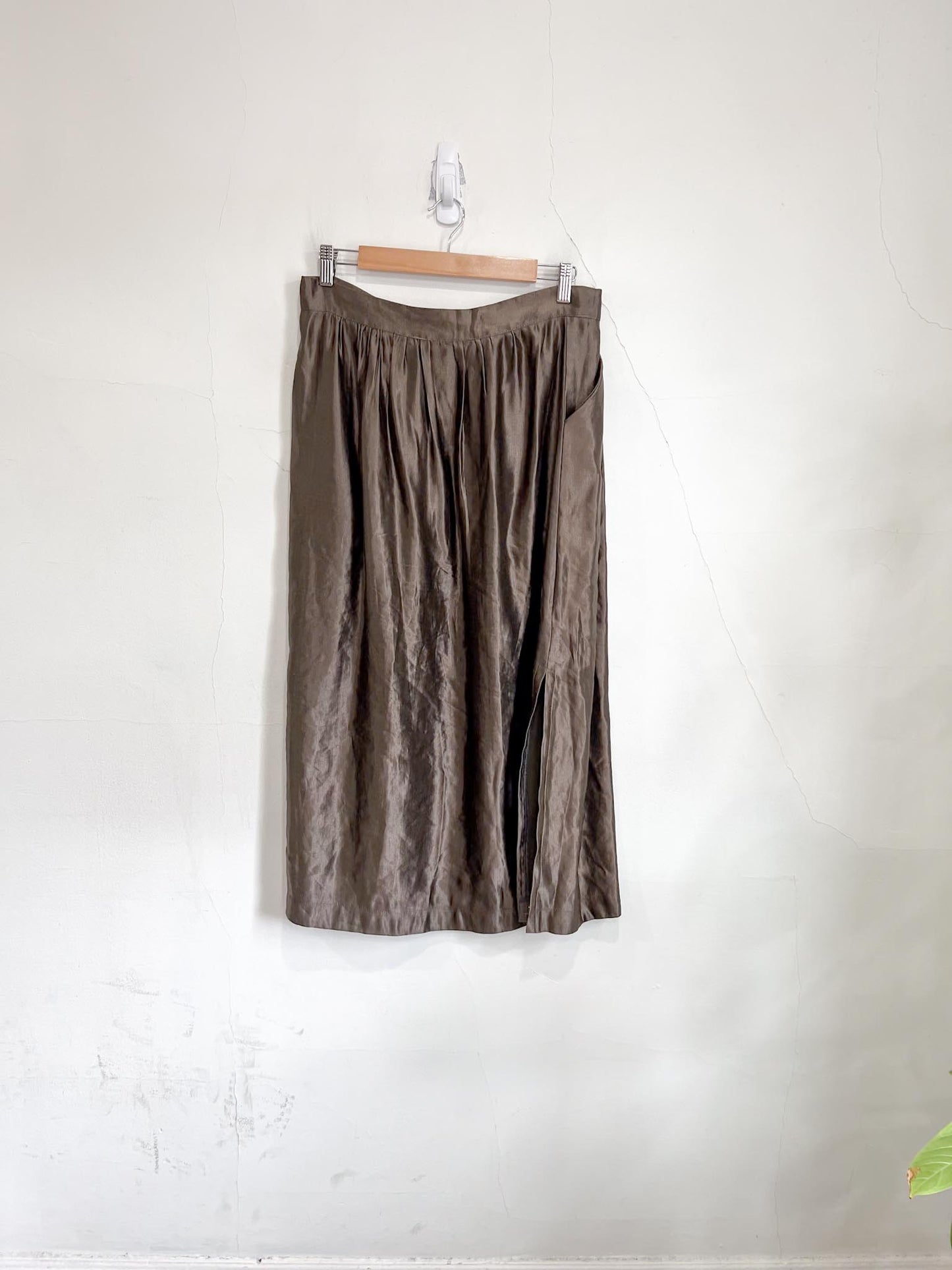 Pillar Slow Fashion Silk Midi Skirt (Size M/L)