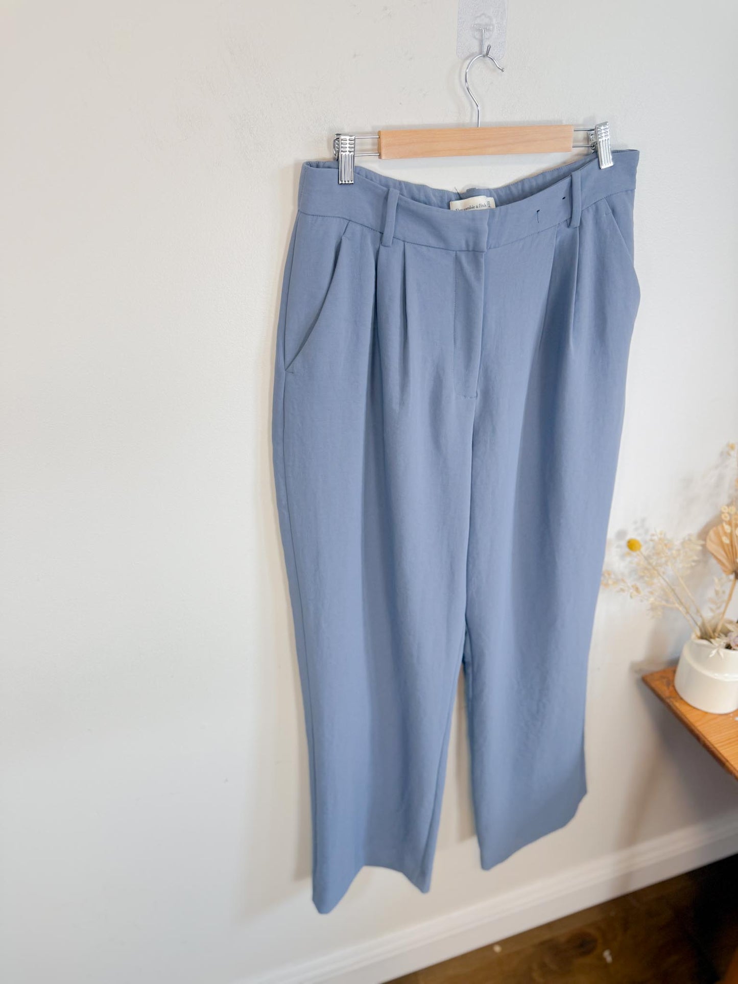 Abercrombie Curve Love Sloane Tailored Pant in Blue SOLD AS IS (Size 32)