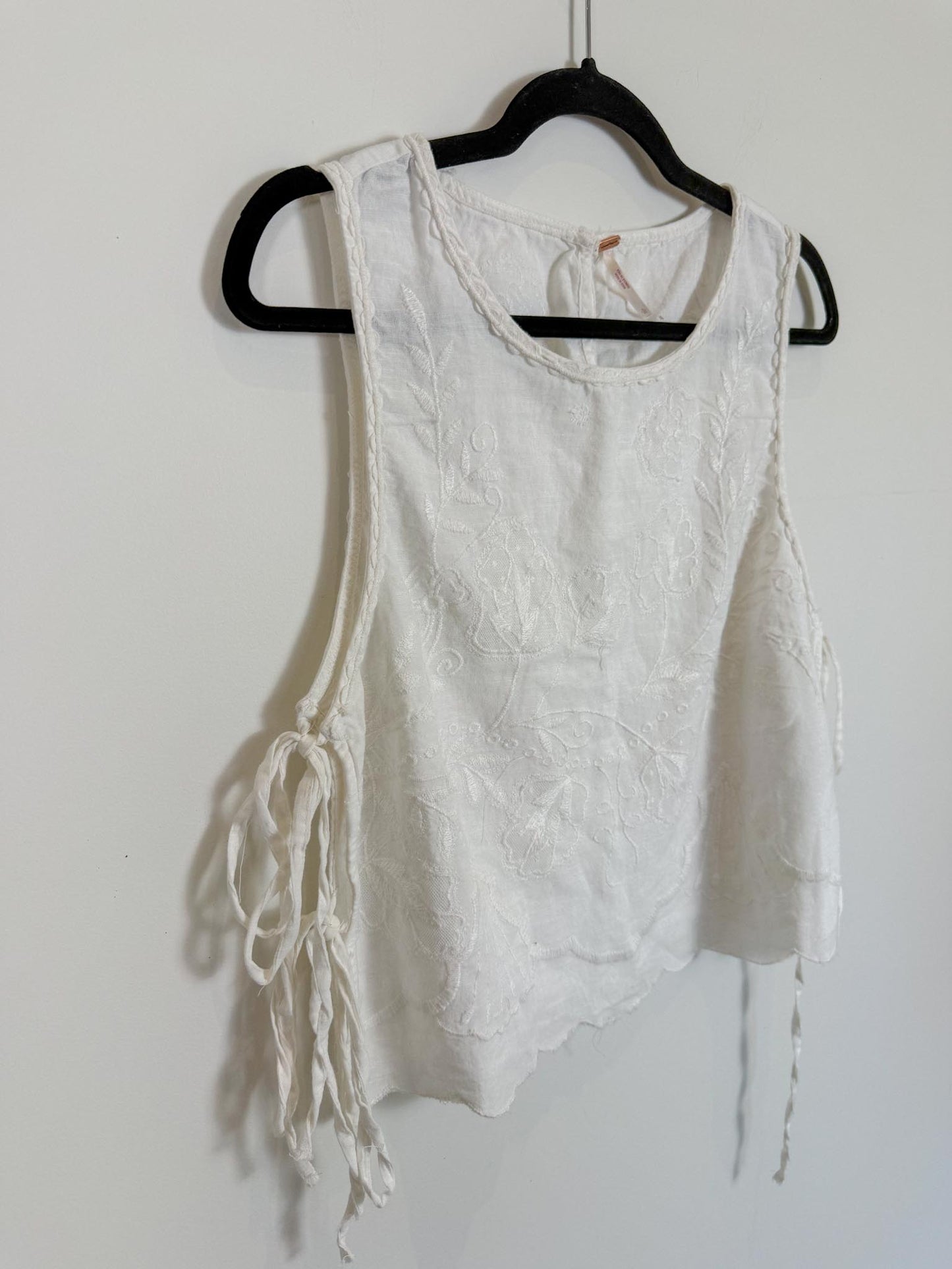 Free People " Free People Faded Gardens Tank" SOLD AS IS (Size L)