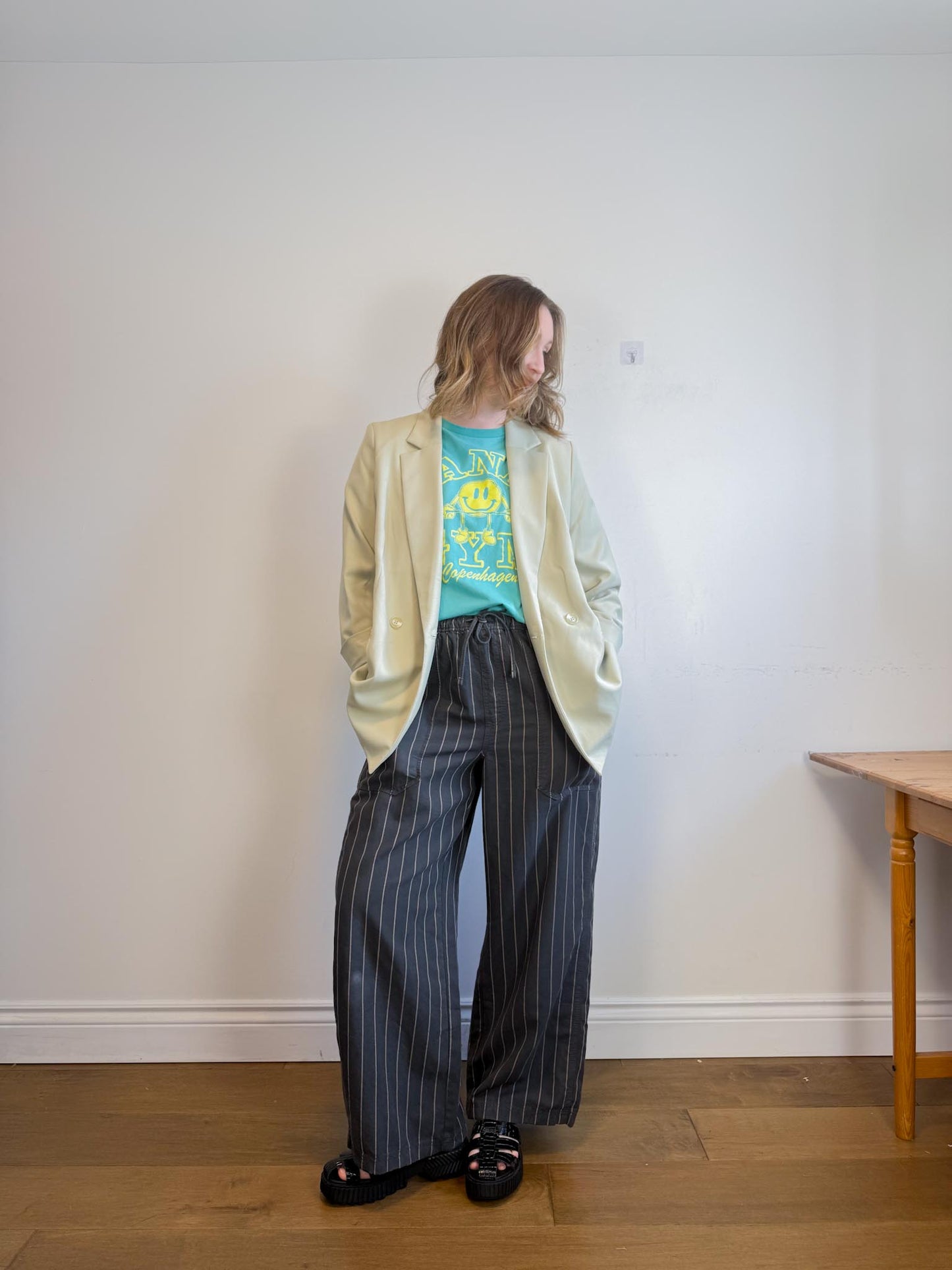 H&M Oversized Blazer in Light Green NWT (Size L)
