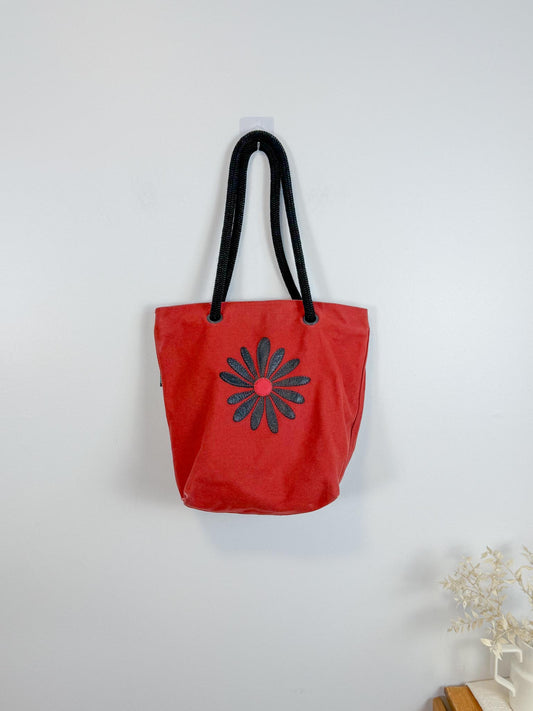 Nautilos Canadian Brand Daisy Tote Bag in Black/Red