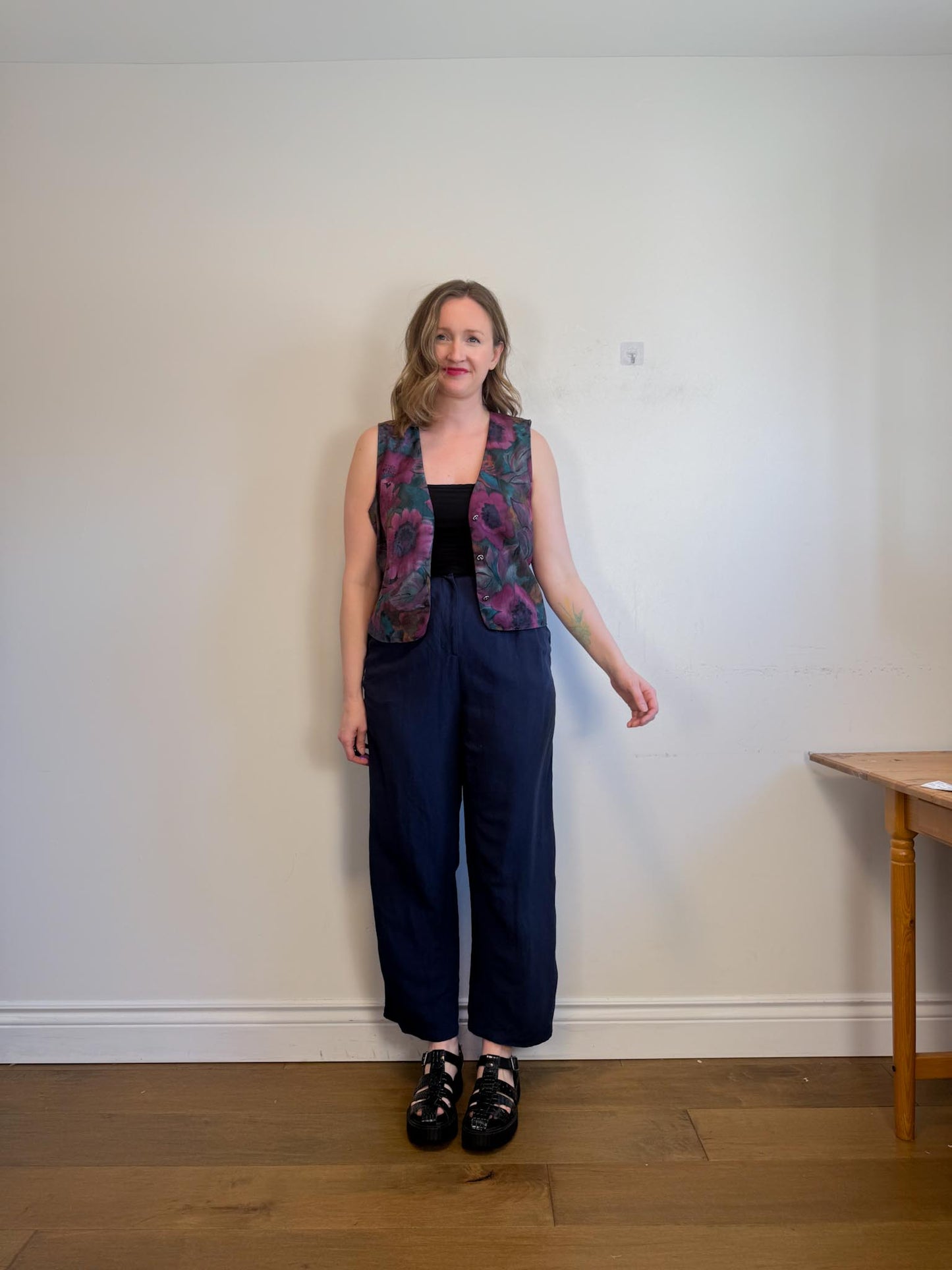 Vintage Floral Vest (Size XL)