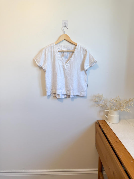 Free Label Cropped Linen V-NecK Top in White SOLD AS IS (Size M)