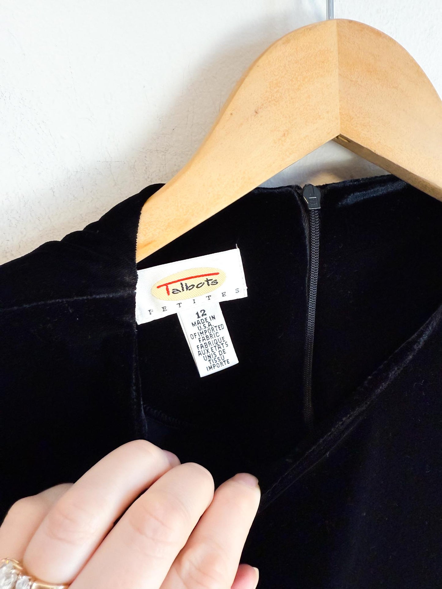 Vintage Velvet Mini Dress in Black (Size L)