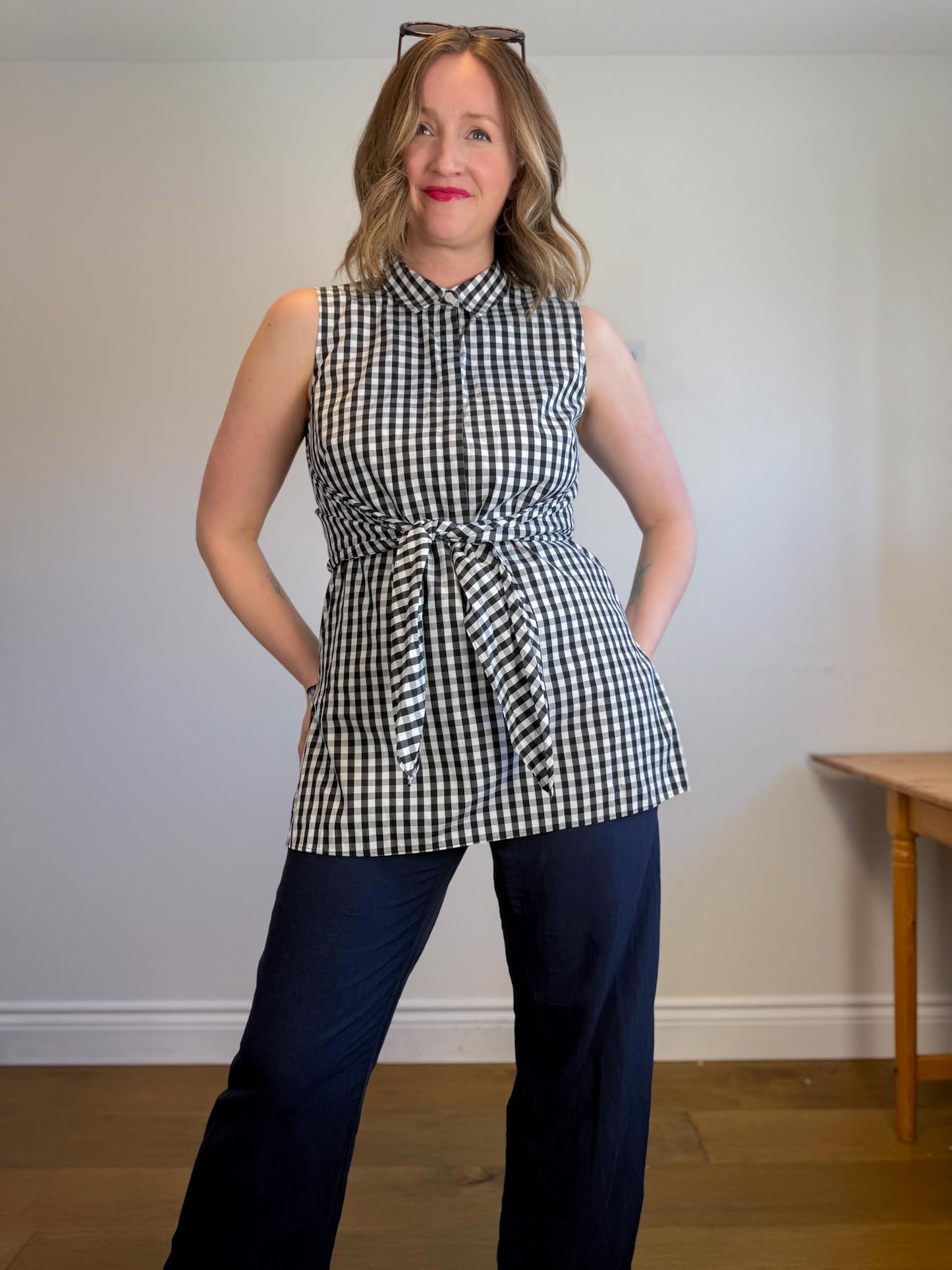 Lafayette 148 "Mariel Check Sleeveless Front Tie Blouse in White/Black" (Size L)