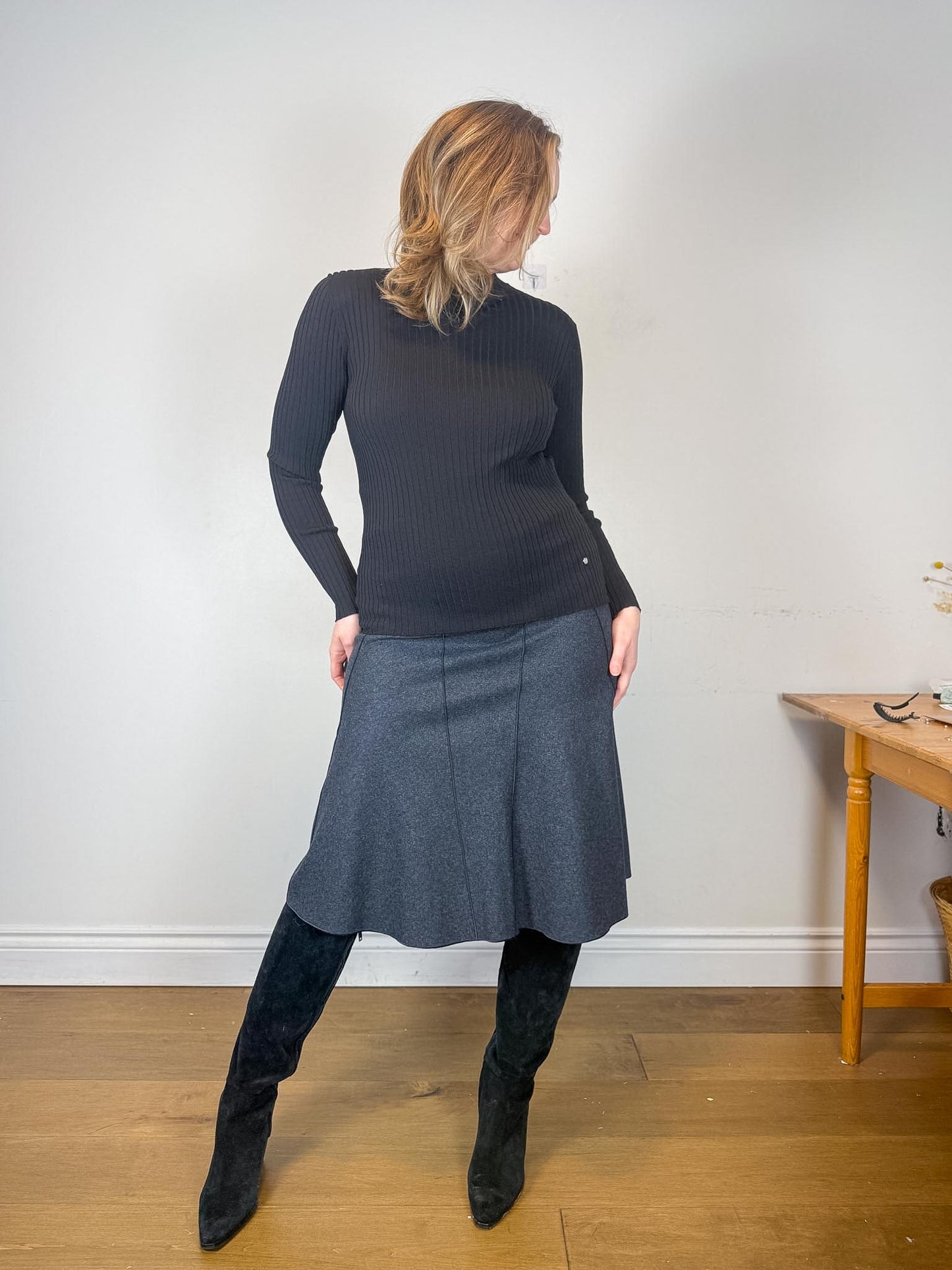 Vintage Wool Flared Midi Skirt in Dark Grey (Size S)