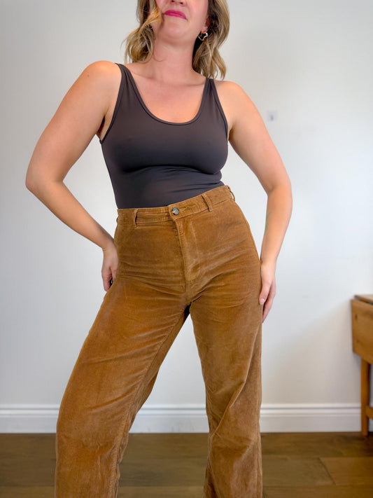 Kit & Ace Scoop Neck Tank Top in Brown (Size S/M)