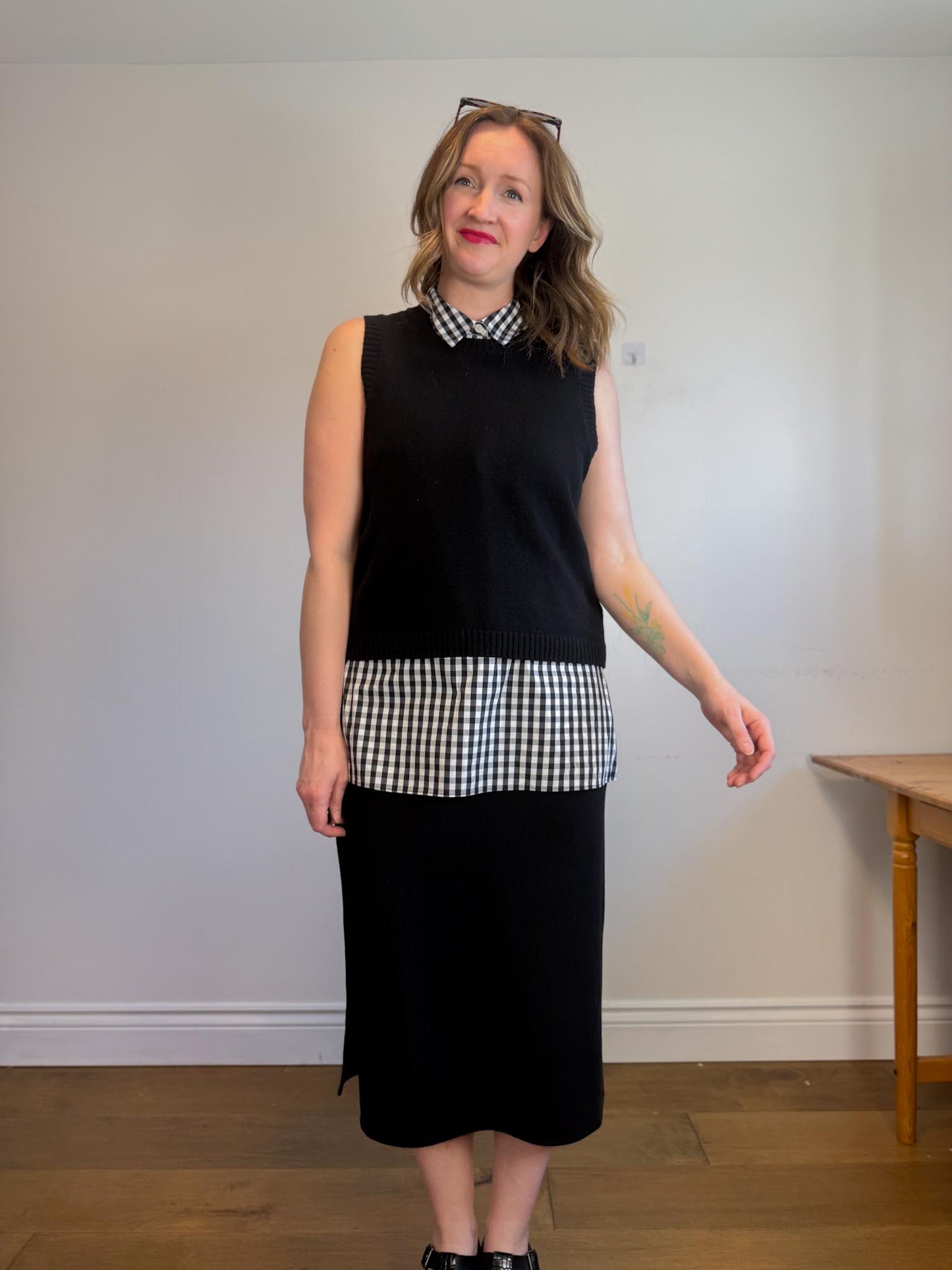 Lafayette 148 "Mariel Check Sleeveless Front Tie Blouse in White/Black" (Size L)