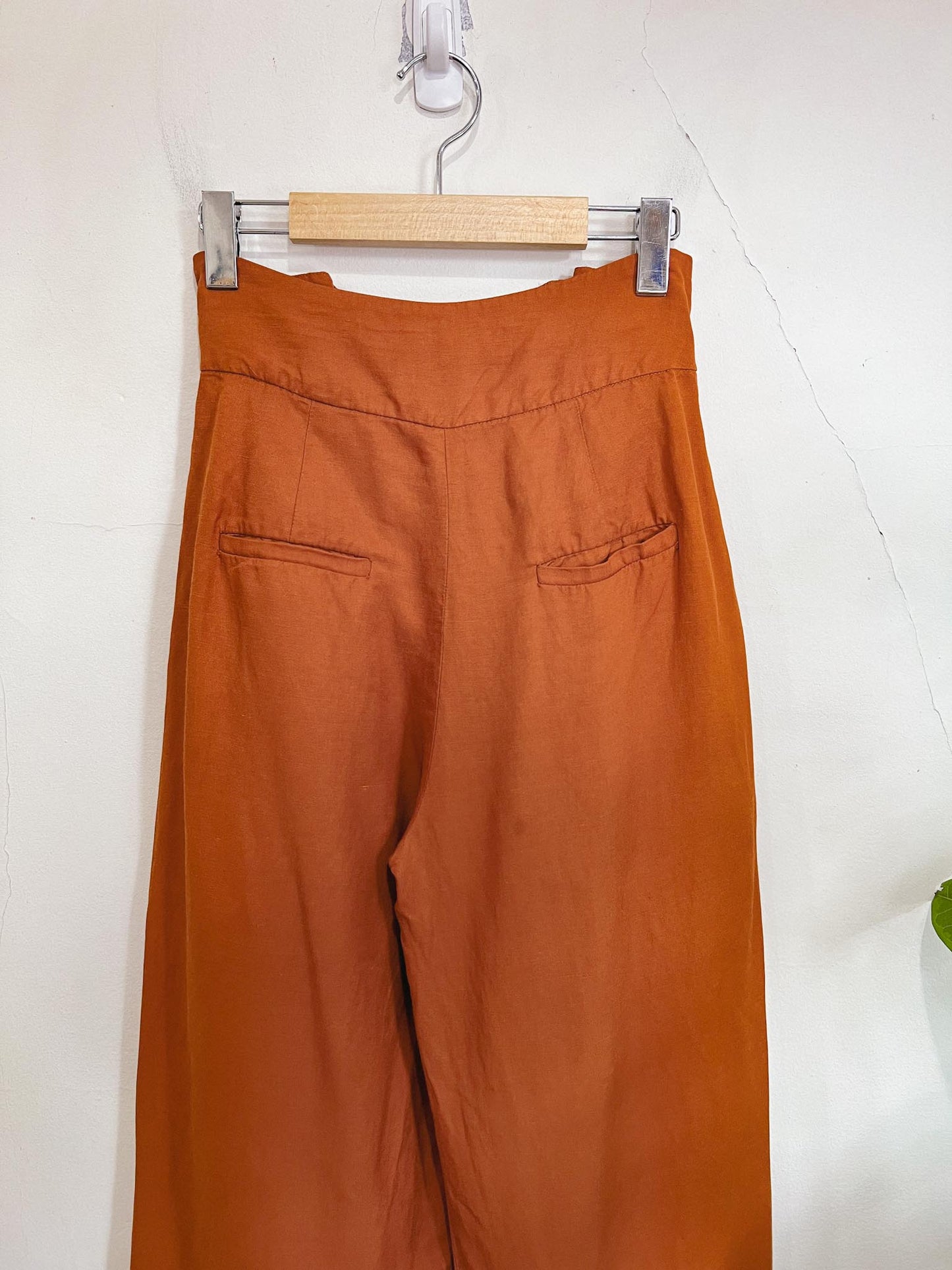 & Other Stories Linen Blend Belted Culottes in Rust (Size 2)